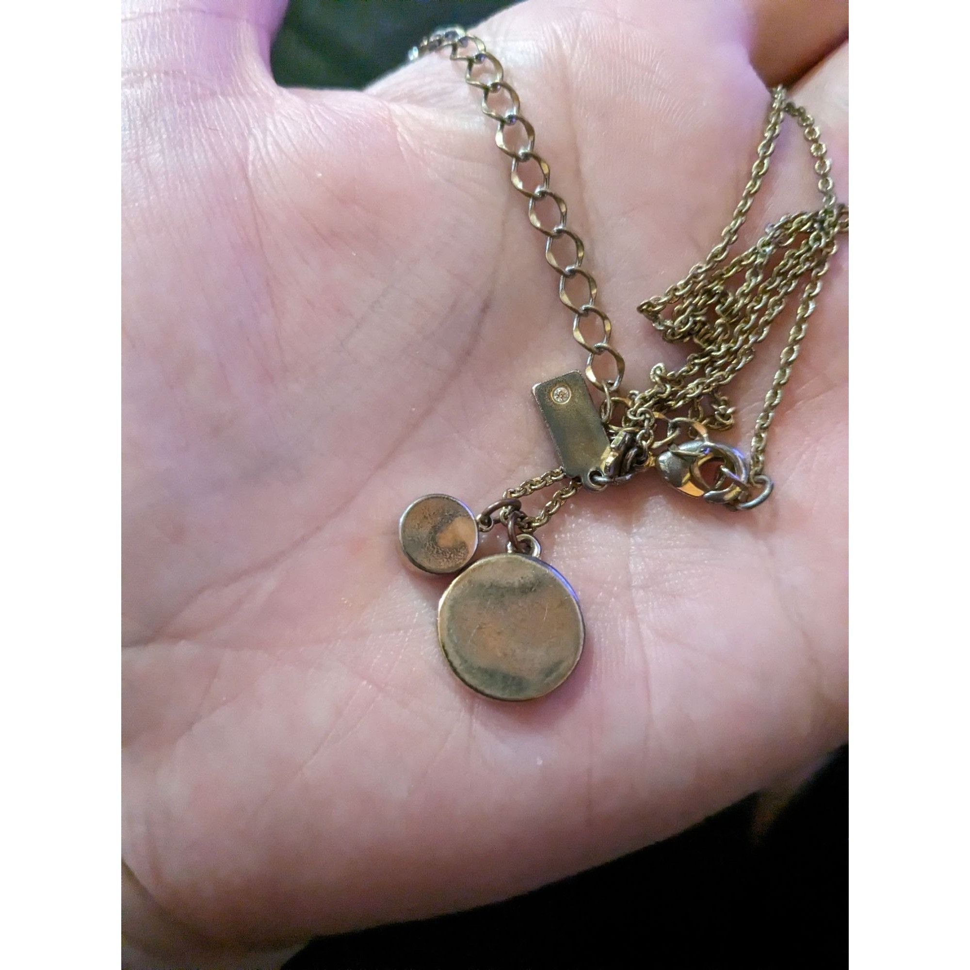 Kate Spade Kate Spade Spot The Spade White And Gold Necklace Size ONE SIZE - 8 Thumbnail