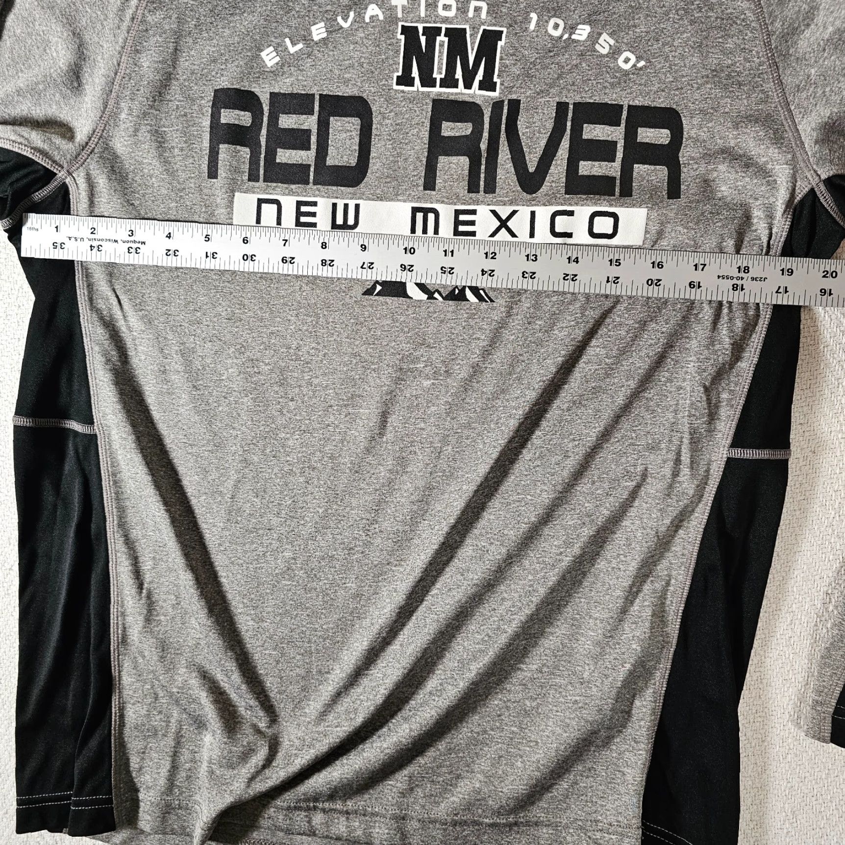 Vintage VINTAGE? actually not vintage. Sport-Tek Shirt Long Sleeve Crew Neck Graphic Tee Men Large Gray with Red River New Mexico NM Sports Theme Size US L / EU 52-54 / 3 - 5 Thumbnail