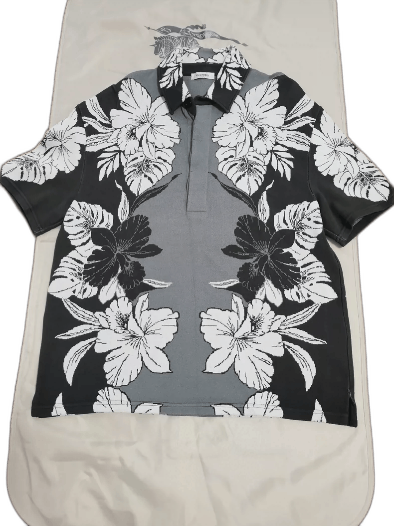 Valentino Valentino Runway Floral Short Sleeve T-Shirt Size US M / EU 48-50 / 2 - 1 Thumbnail