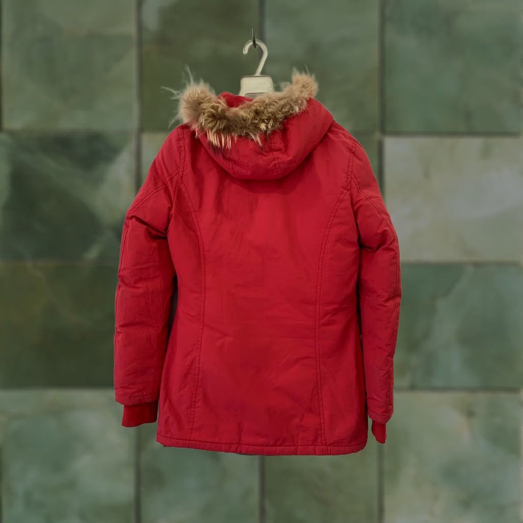 Vintage Woolrich John Rich & Bros Arctic Parka Women’s Red Down Hooded Parka S Woolrich John Rich & Bros Womens Small Red Down Hooded Parka Size S / US 4 / IT 40 - 1 Thumbnail