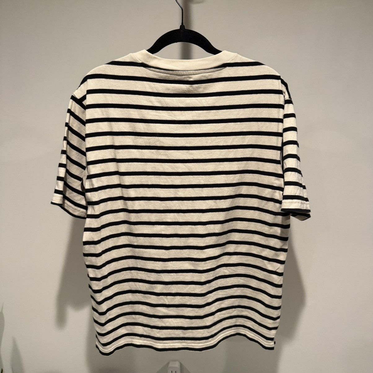 Gap GAP Striped Pocket Tee – Cream/White & Black, Fits M/L Size US S / EU 44-46 / 1 - 2 Thumbnail