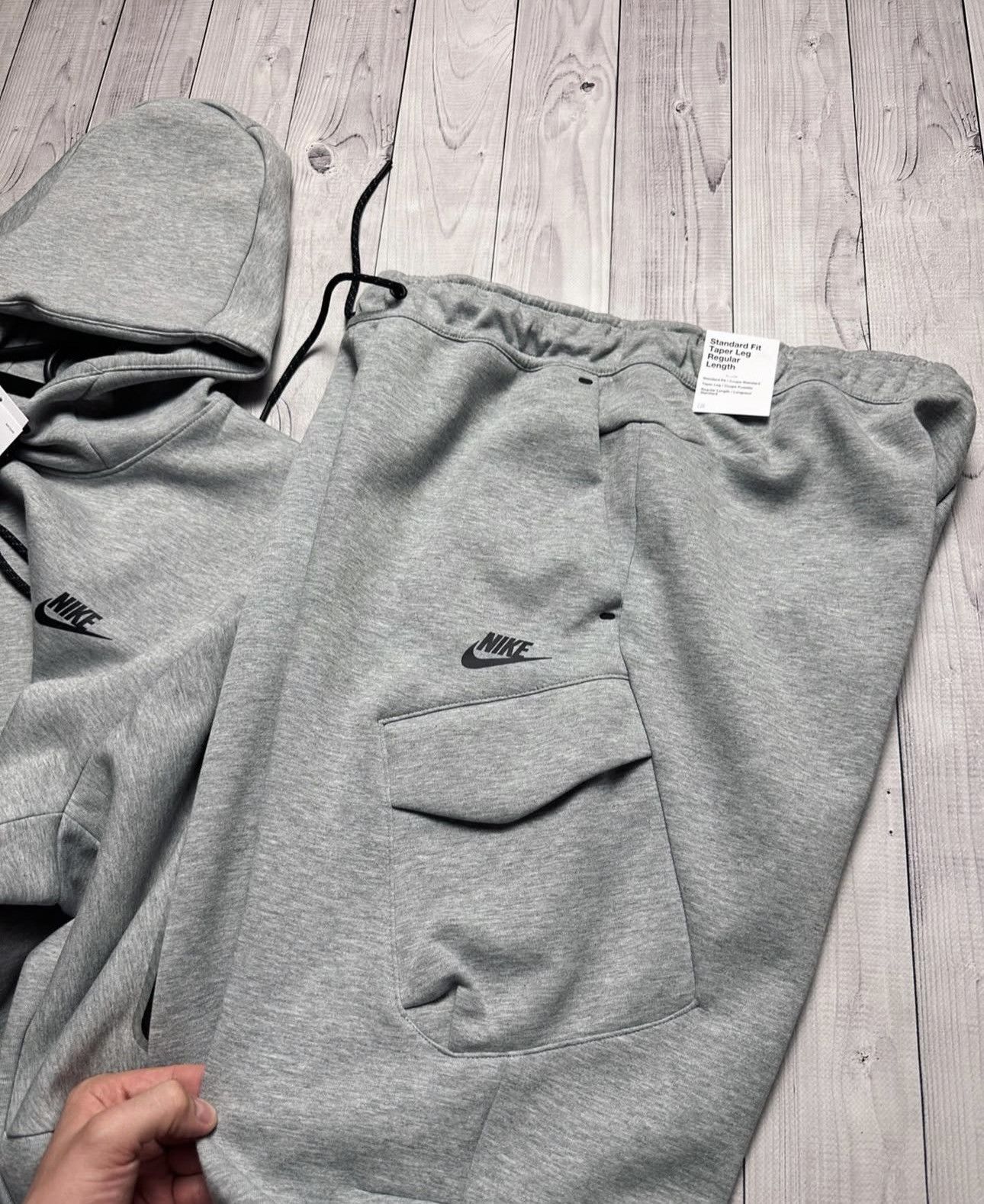 Nike Nike Tech fleece tracksuit size L grey rare Size US L / EU 52-54 / 3 - 6 Thumbnail
