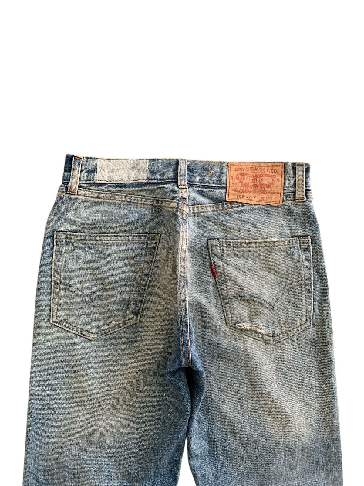 Levi's Vintage Clothing Levi’s 505 E Redline Selvedge Distressed Faded Jeans Size US 27 - 7 Thumbnail