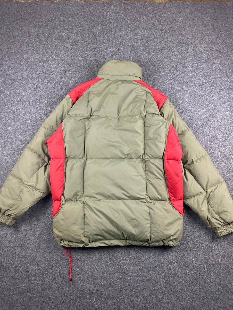 Quiksilver vintage quiksilver puffer jacket nice design Size US L / EU 52-54 / 3 - 11 Thumbnail
