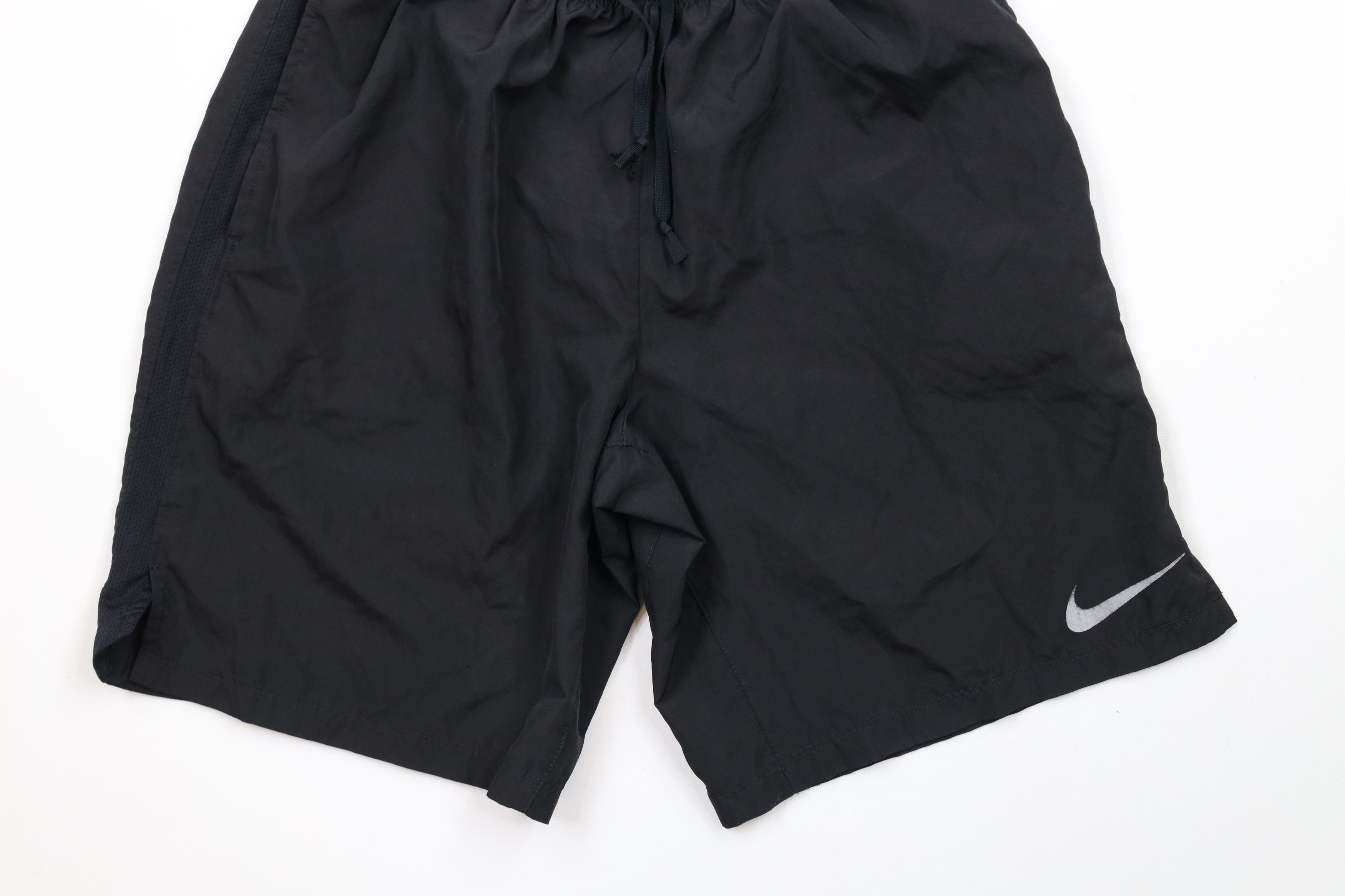Nike × Vintage Vintage Nike Scott Reflective Swoosh Lined Shorts Black Size US 32 / EU 48 - 4 Thumbnail