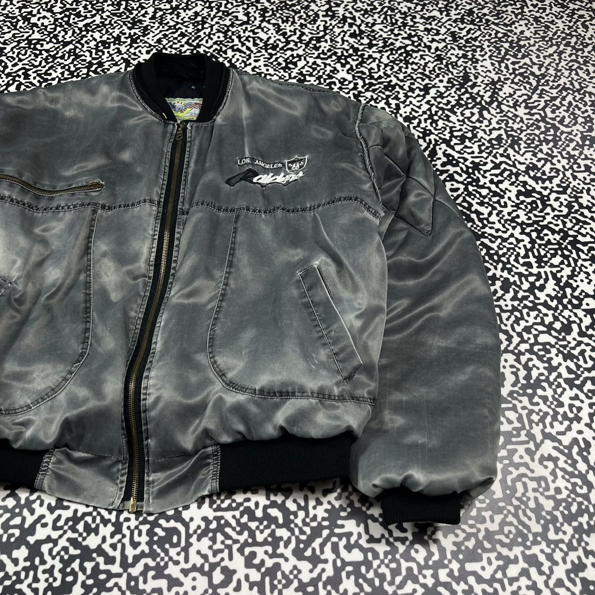 NFL Vintage 90s NFL Raiders LA Bomber Jacket Retro USA Style Size US M / EU 48-50 / 2 - 13 Thumbnail