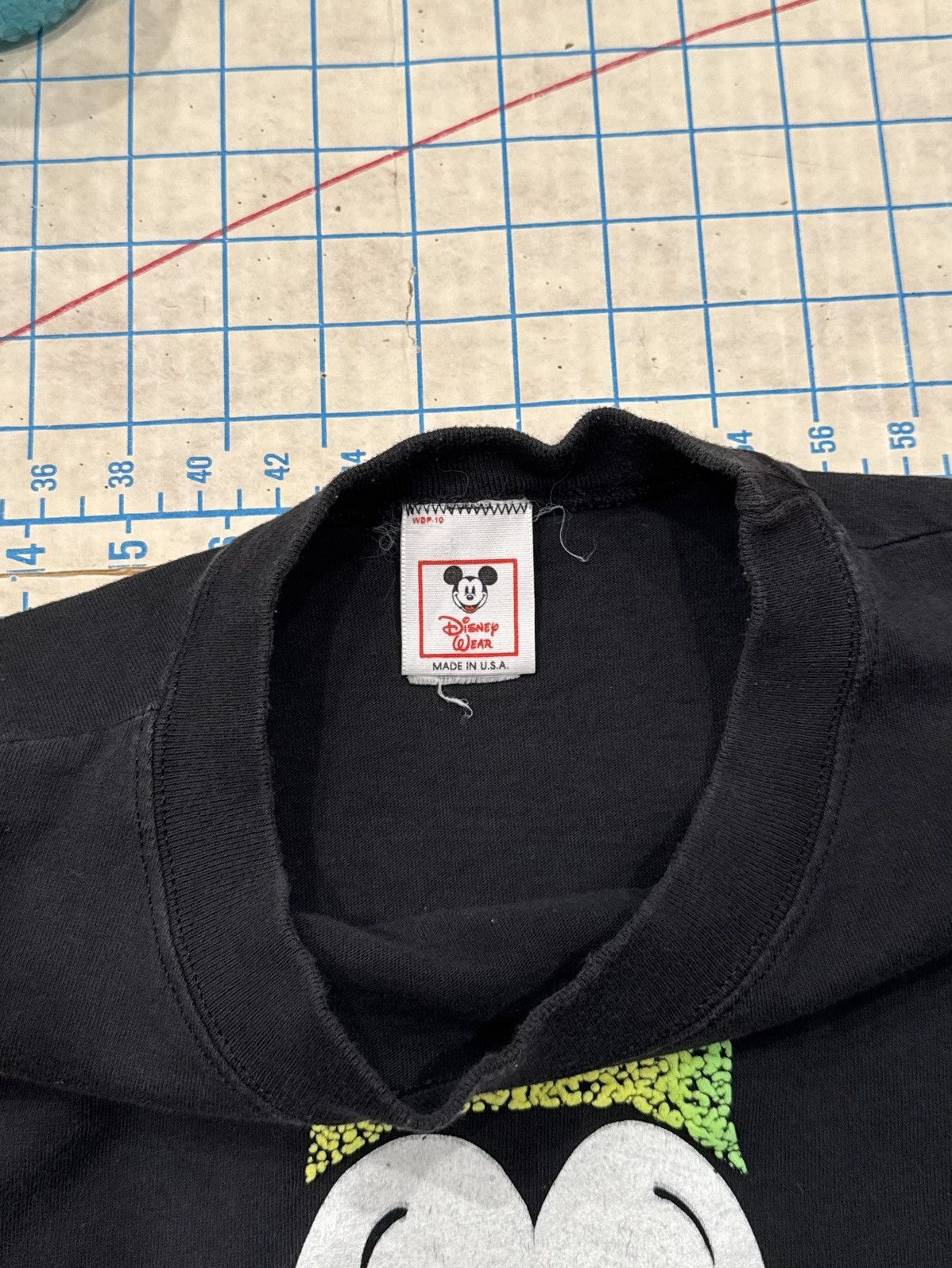 Disney Vintage Disney Wear Mickey Neon Cropped Style Tee Black OSFA Size US L / EU 52-54 / 3 - 6 Thumbnail