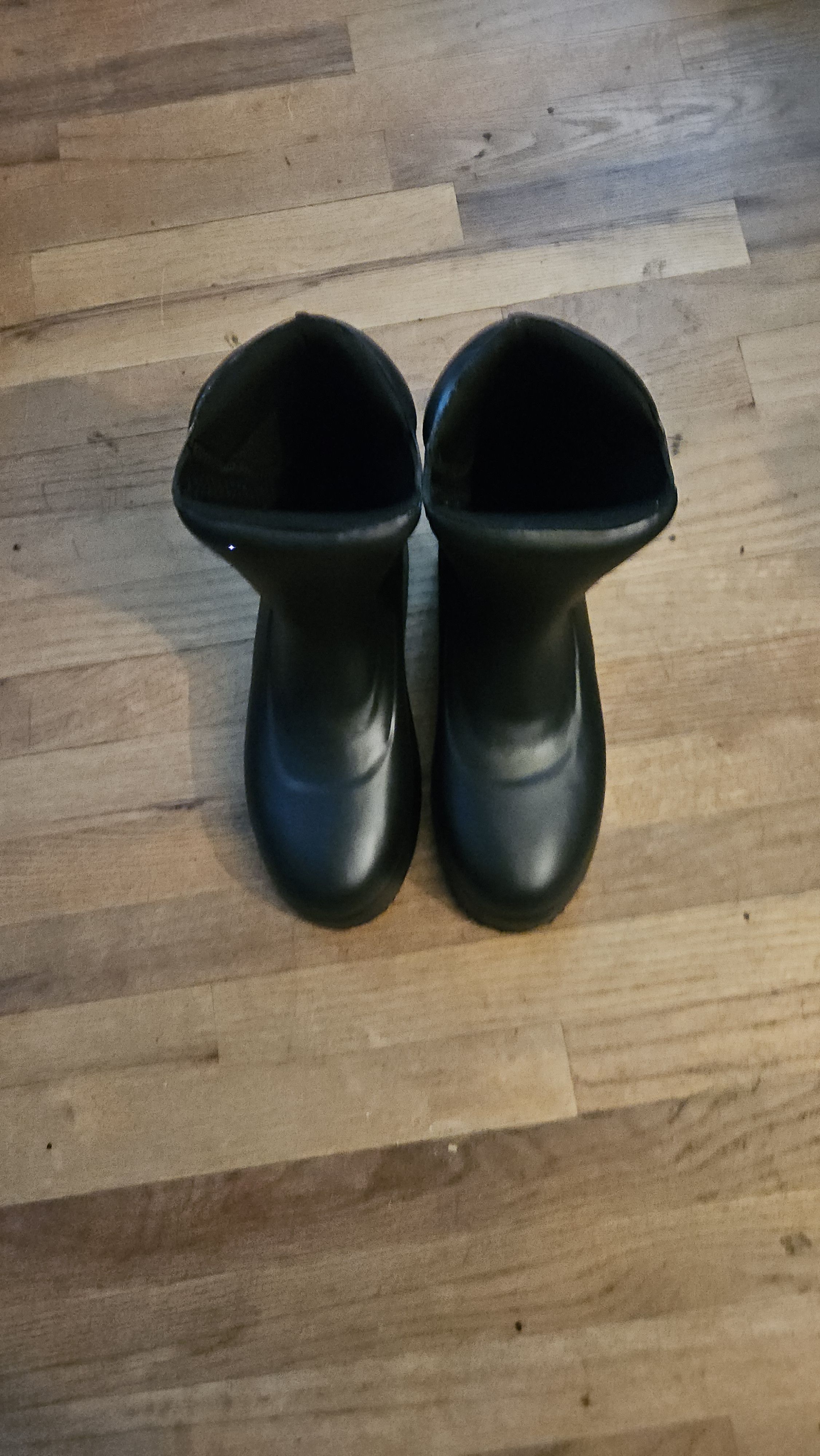 Yeezy SL-03 (2026) Yeezy Boots Size US 10 / EU 43 - 2 Thumbnail