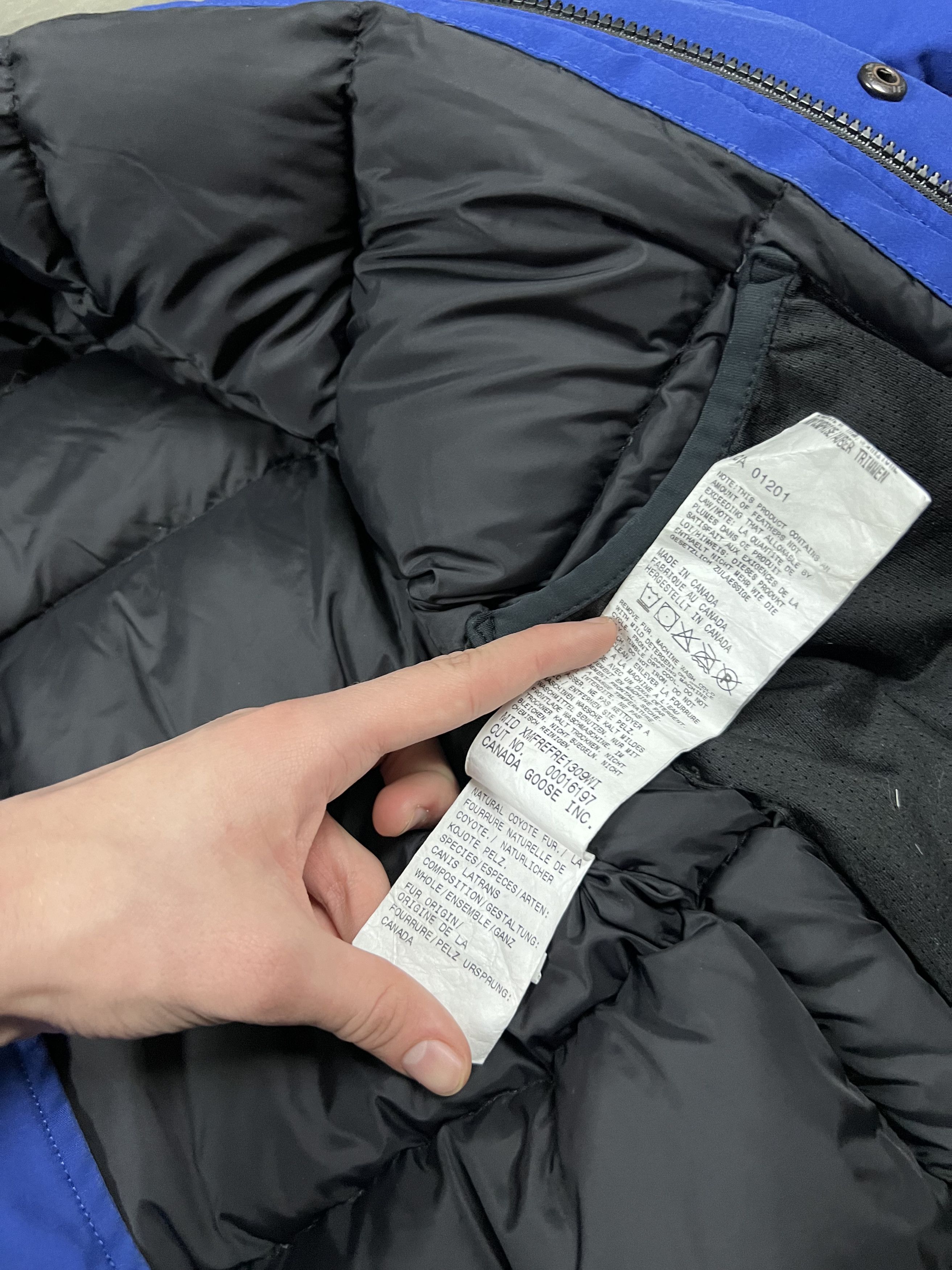 Canada Goose canada goose puffer bomber size S-M(18) luxury Size US S / EU 44-46 / 1 - 11 Thumbnail
