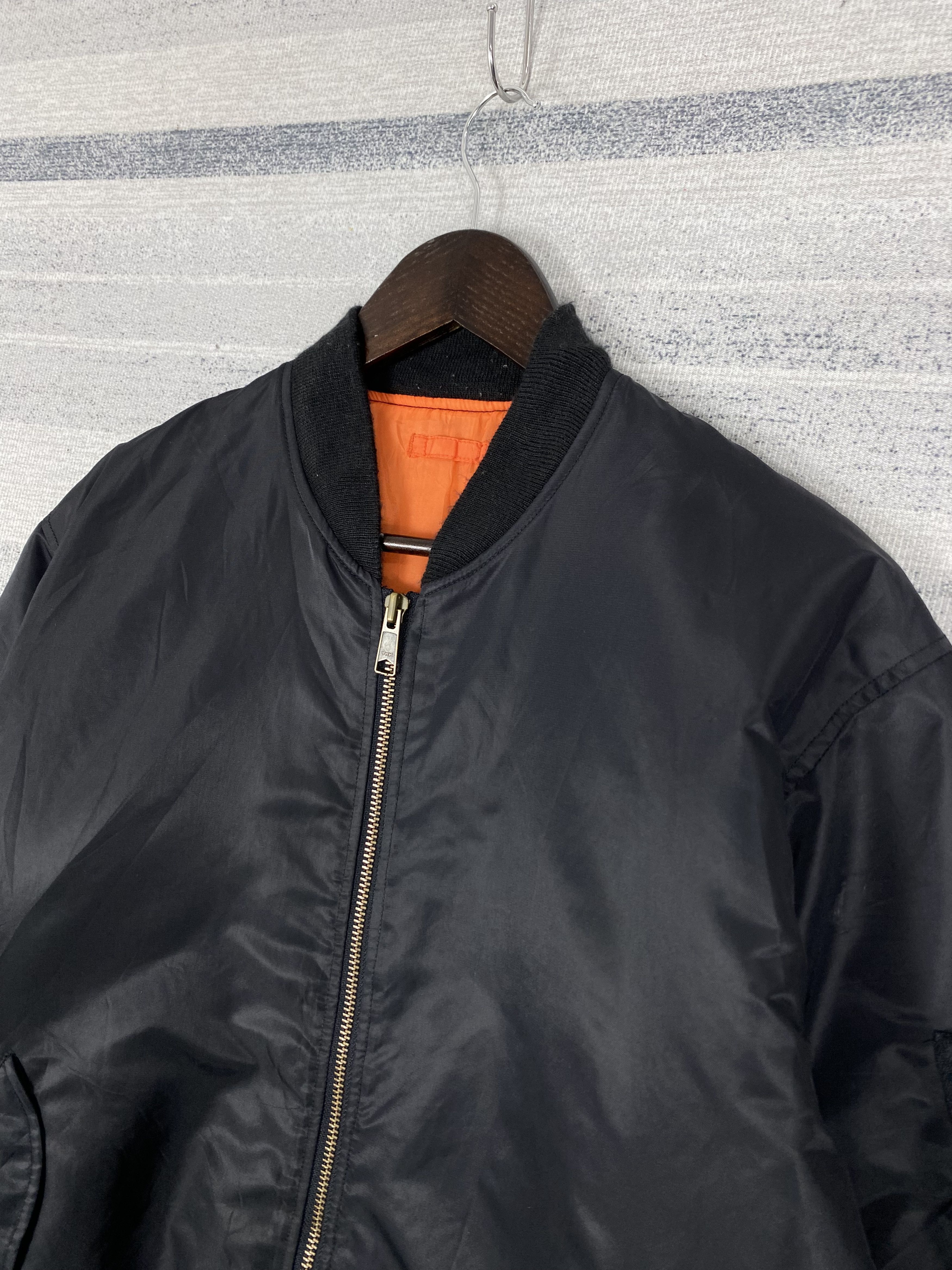 Uniqlo Vintage Uniqlo Bombers Jacket Size US M / EU 48-50 / 2 - 3 Thumbnail