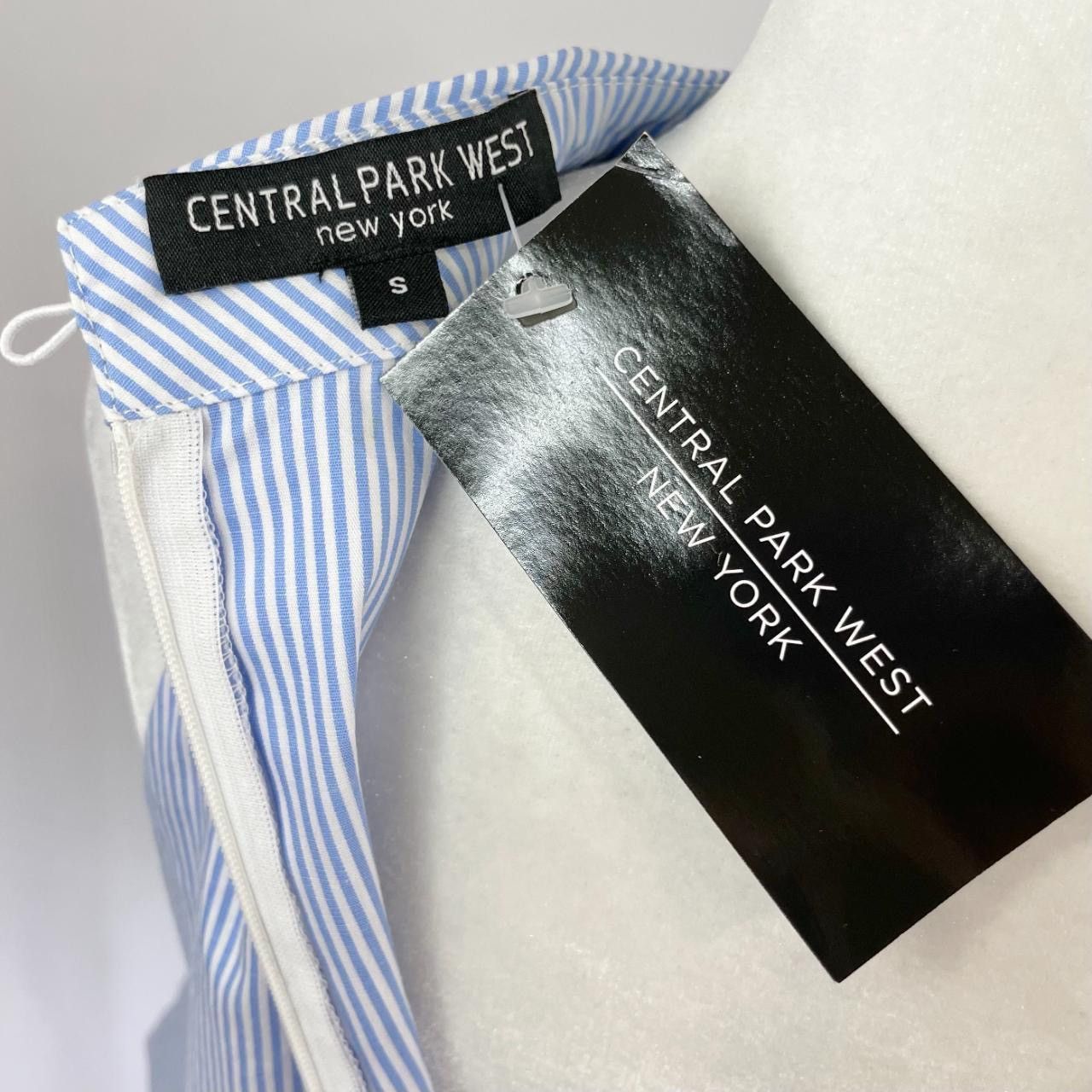 Central Park West Central Park West Striped Fold Over Cold Shoulder Shirt Size S / US 4 / IT 40 - 5 Thumbnail