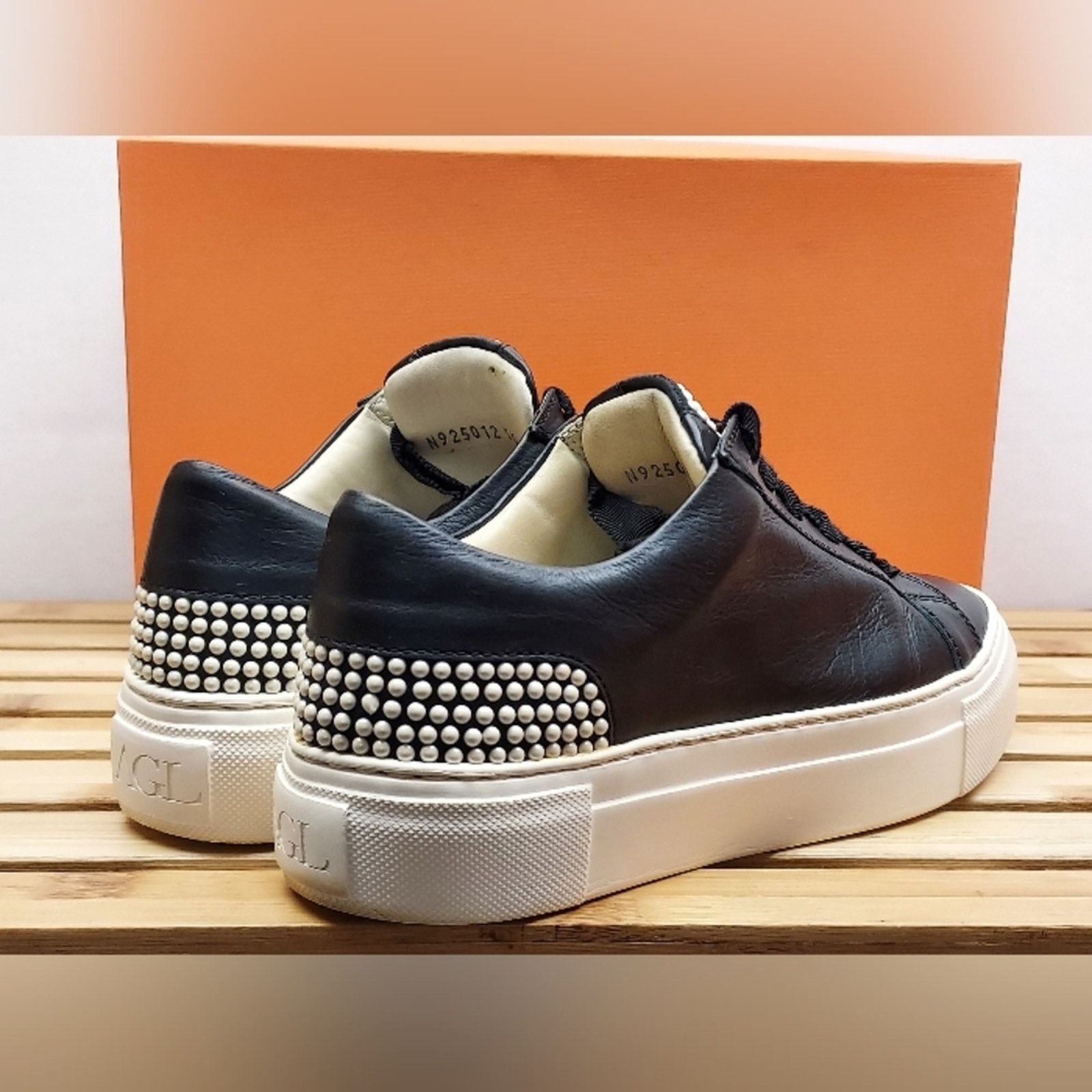 AGL AGL Womens Nero Leather Fashion Sneakers Size 36.5 (6.5) Size US 6.5 / IT 36.5 - 6 Thumbnail