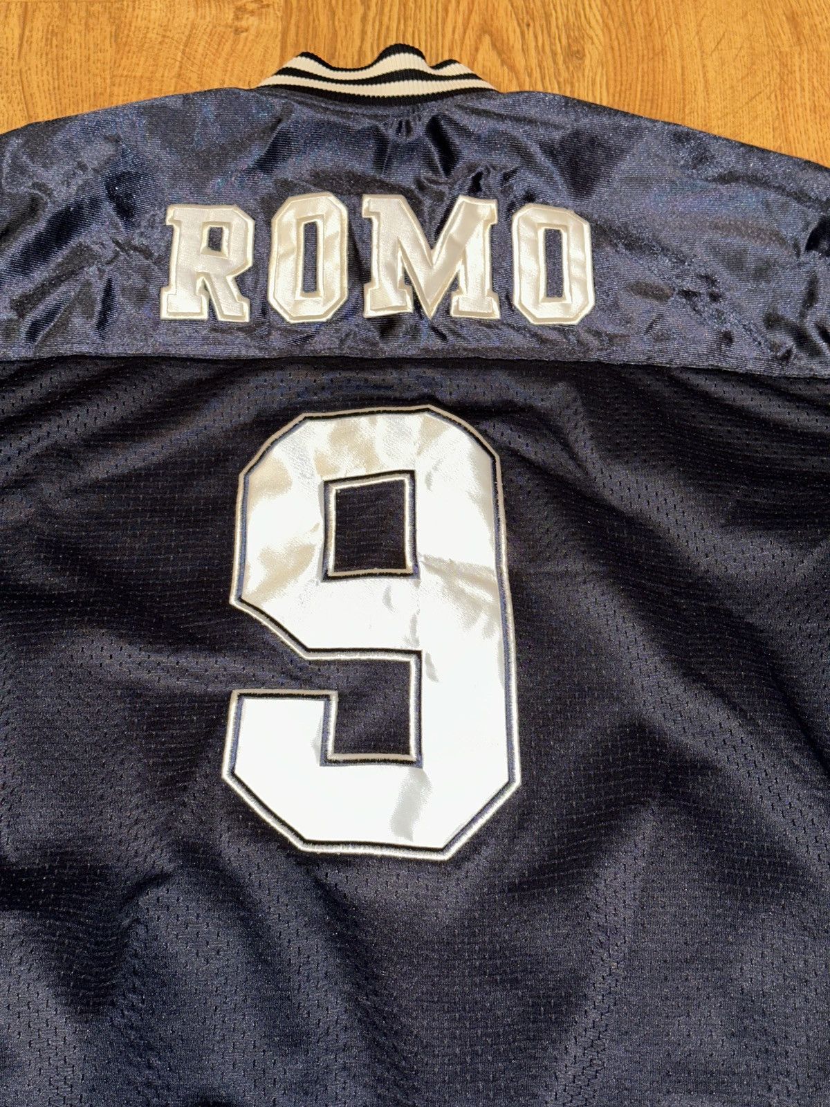 NFL NFL Dallas COWBOYS Romo #9 Jersey Bomber Jacket Men’s MEDIUM Size US M / EU 48-50 / 2 - 3 Thumbnail