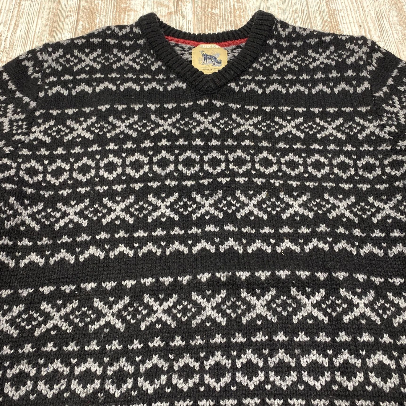 Vintage VINTAGE Refectory Sweater Mens Large Black Lambs Wool Fair Isle Nordic Icelandic 7573 Size US L / EU 52-54 / 3 - 5 Thumbnail