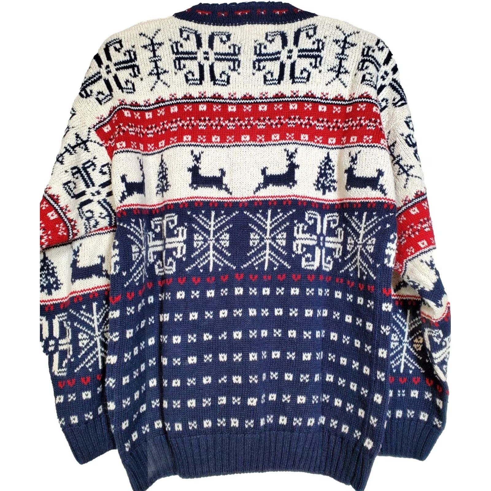 Vintage VTG Woolrich Holiday Cardigan Sweater Red White Blue Snowflake Buttons Size S Size S / US 4 / IT 40 - 3 Thumbnail