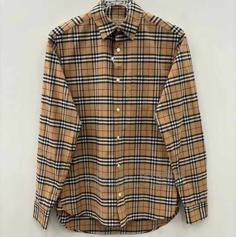 Burberry Burberry Women's XS Khaki Plaid Long Sleeve Shirt. Size XS / US 0-2 / IT 36-38 - 1 Thumbnail