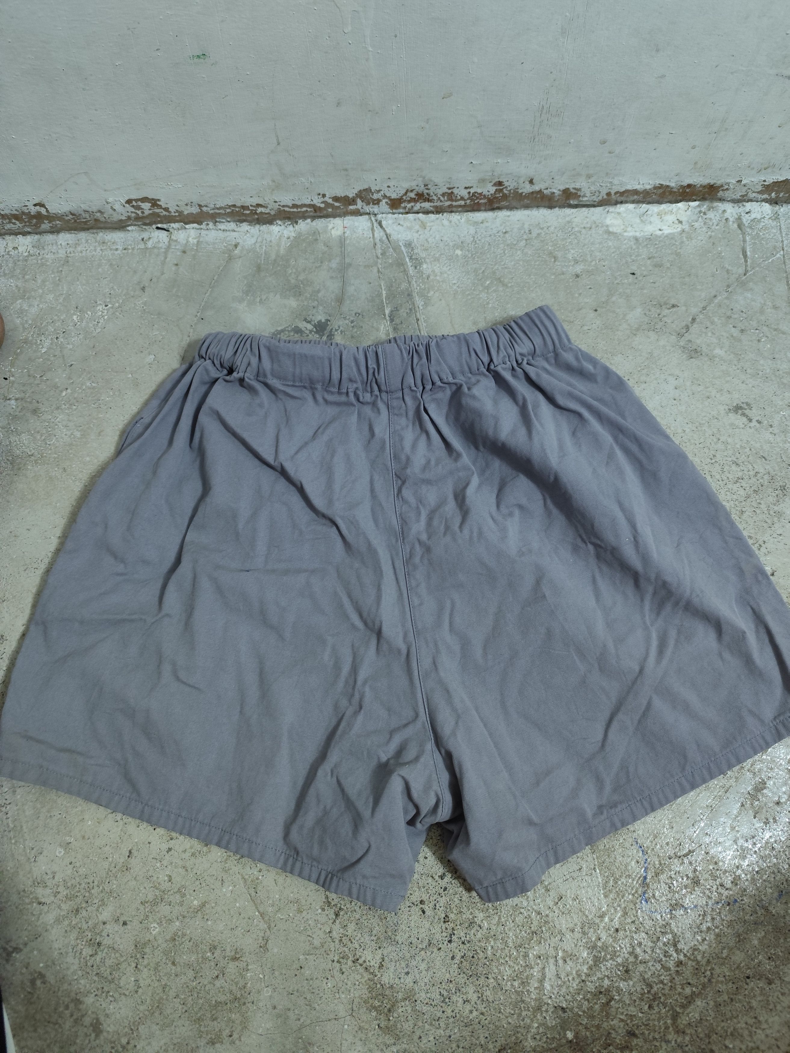 Prada Prada sexy shorts Size 25" / US 0 / IT 36 - 6 Thumbnail