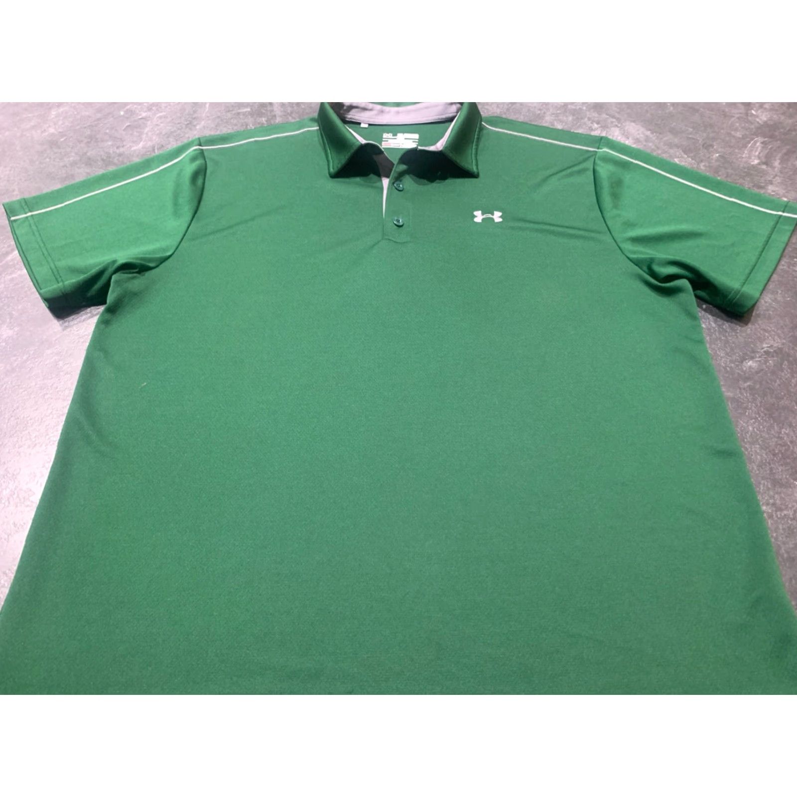 Under Armour VINTAGE Under Armour Golf Polo Shirt Men’s Short Sleeve 2XL Green Breathable Moisture Wicking Casual Size US XXL / EU 58 / 5 - 2 Thumbnail
