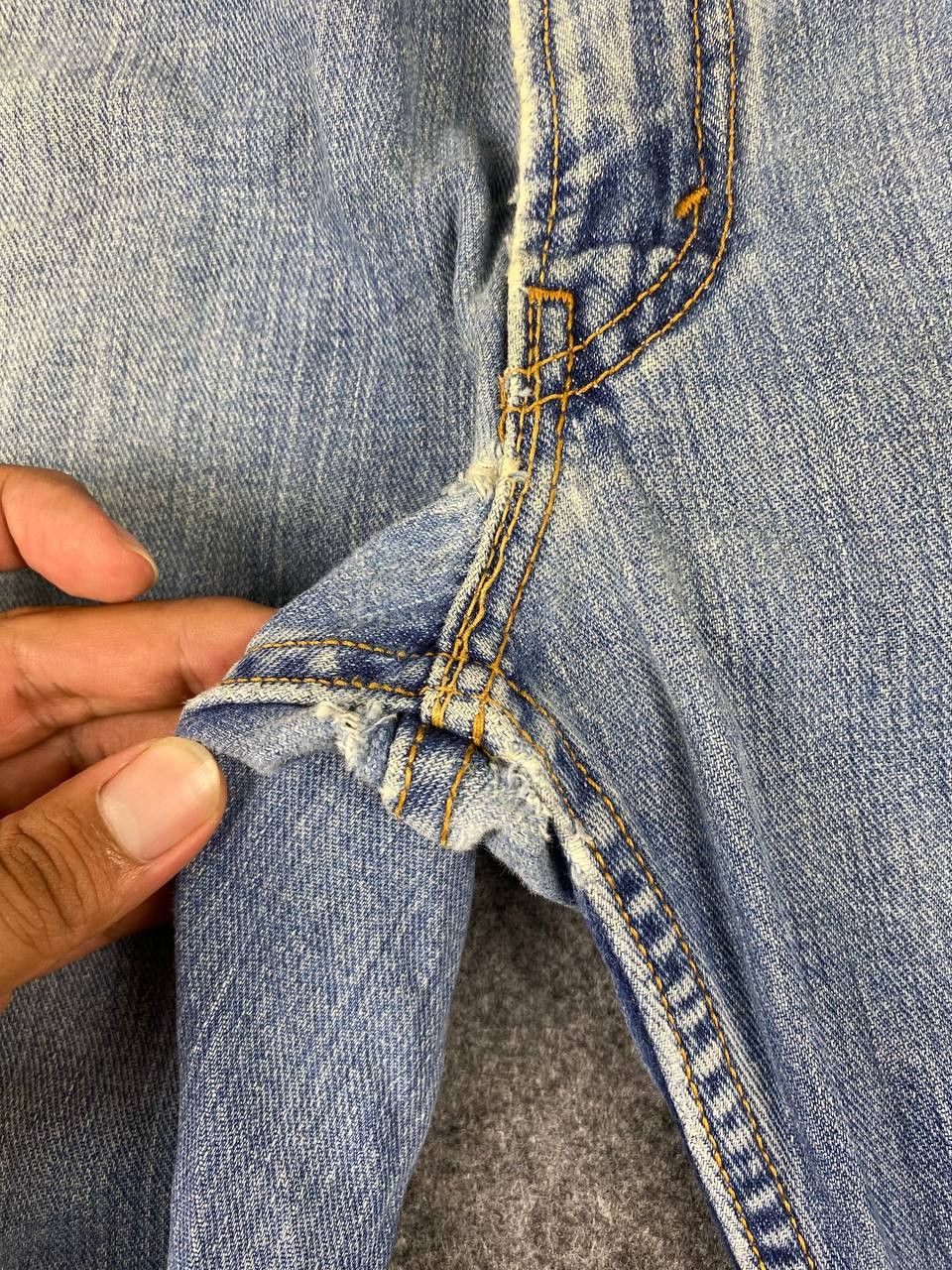 Levi's vintage levis 559 relaxed straight denim nice design Size US 38 / EU 54 - 9 Thumbnail