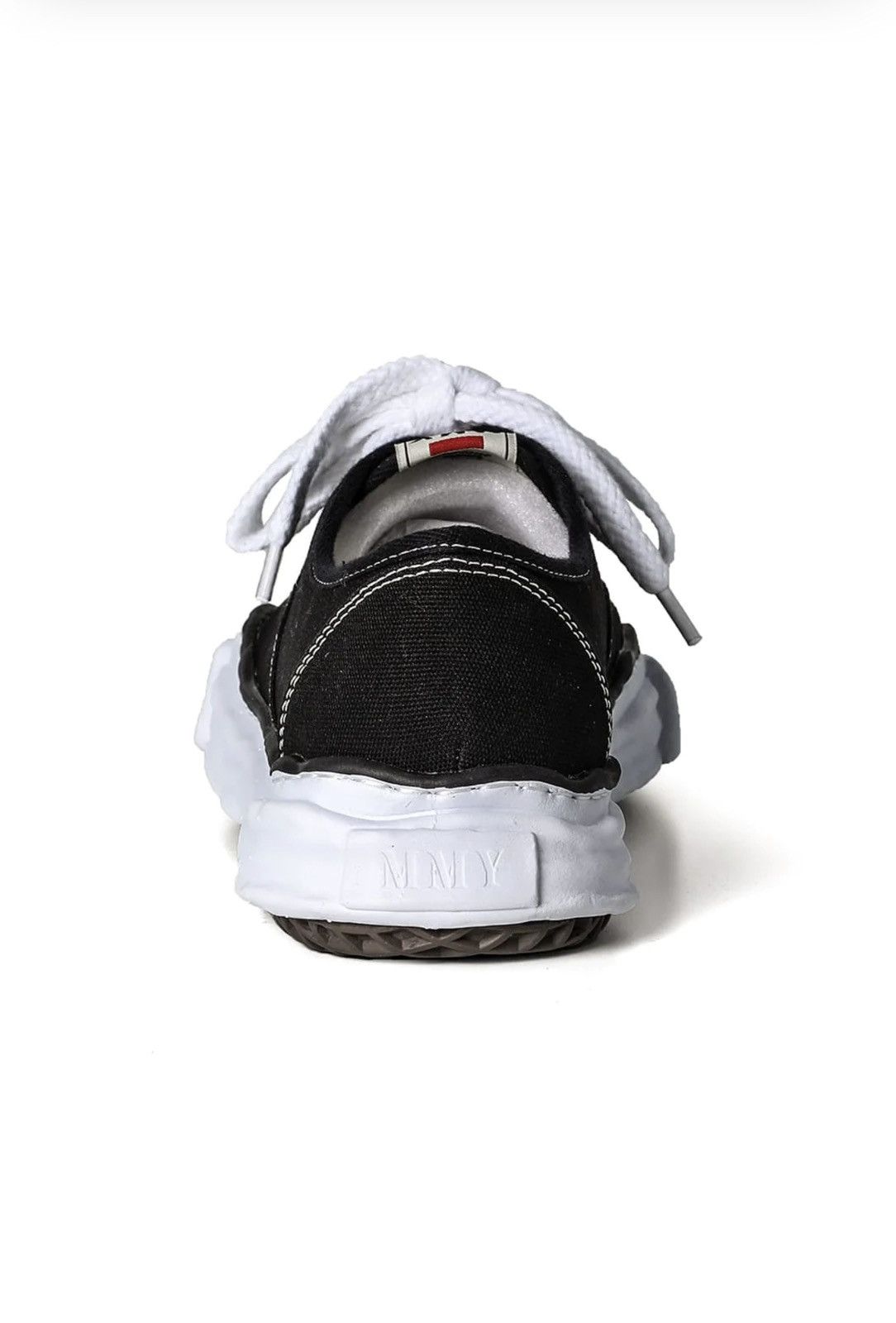 Maison MIHARA YASUHIRO Maison Mihara Yasuhiro Baker Low Cut Sneakers Size US 9 / EU 42 - 3 Thumbnail