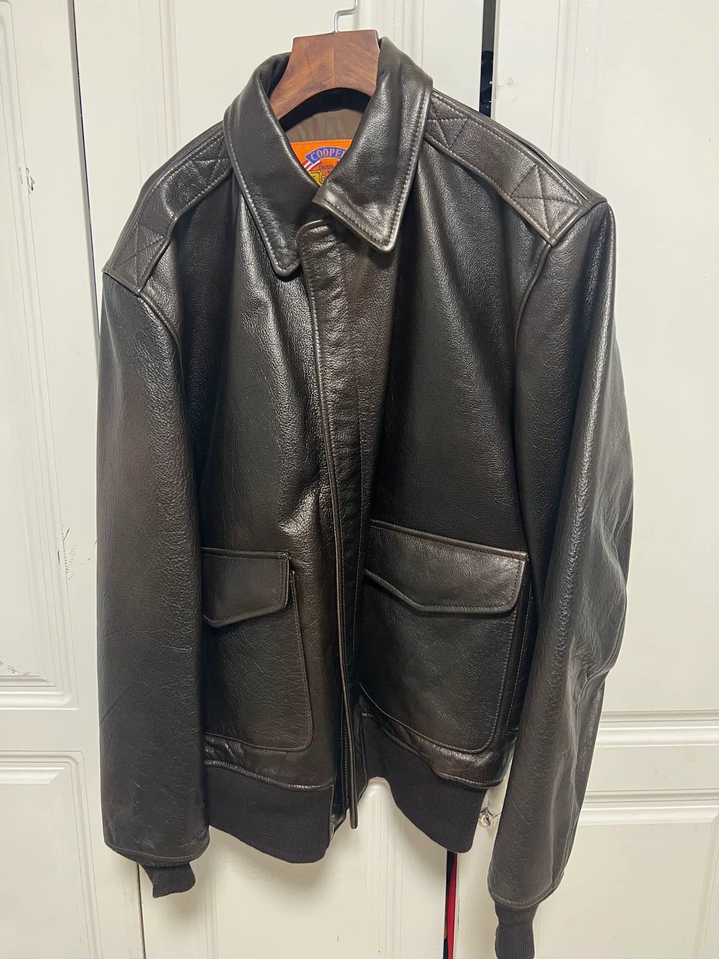 Wings + Horns Us Wings Leather A2 Flight Jacket Size US XL / EU 56 / 4 - 1 Thumbnail