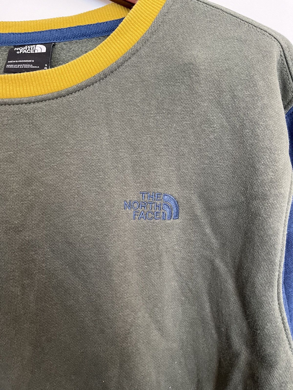 The North Face The North Face M. Colorblock crewneck yellow green Size US L / EU 52-54 / 3 - 2 Thumbnail
