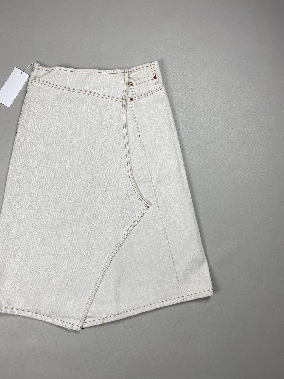 Maison Margiela BNWT! Maison Margiela ladies denim wrap midi skirt size 38 Size 26" / US 2 / IT 38 - 3 Thumbnail