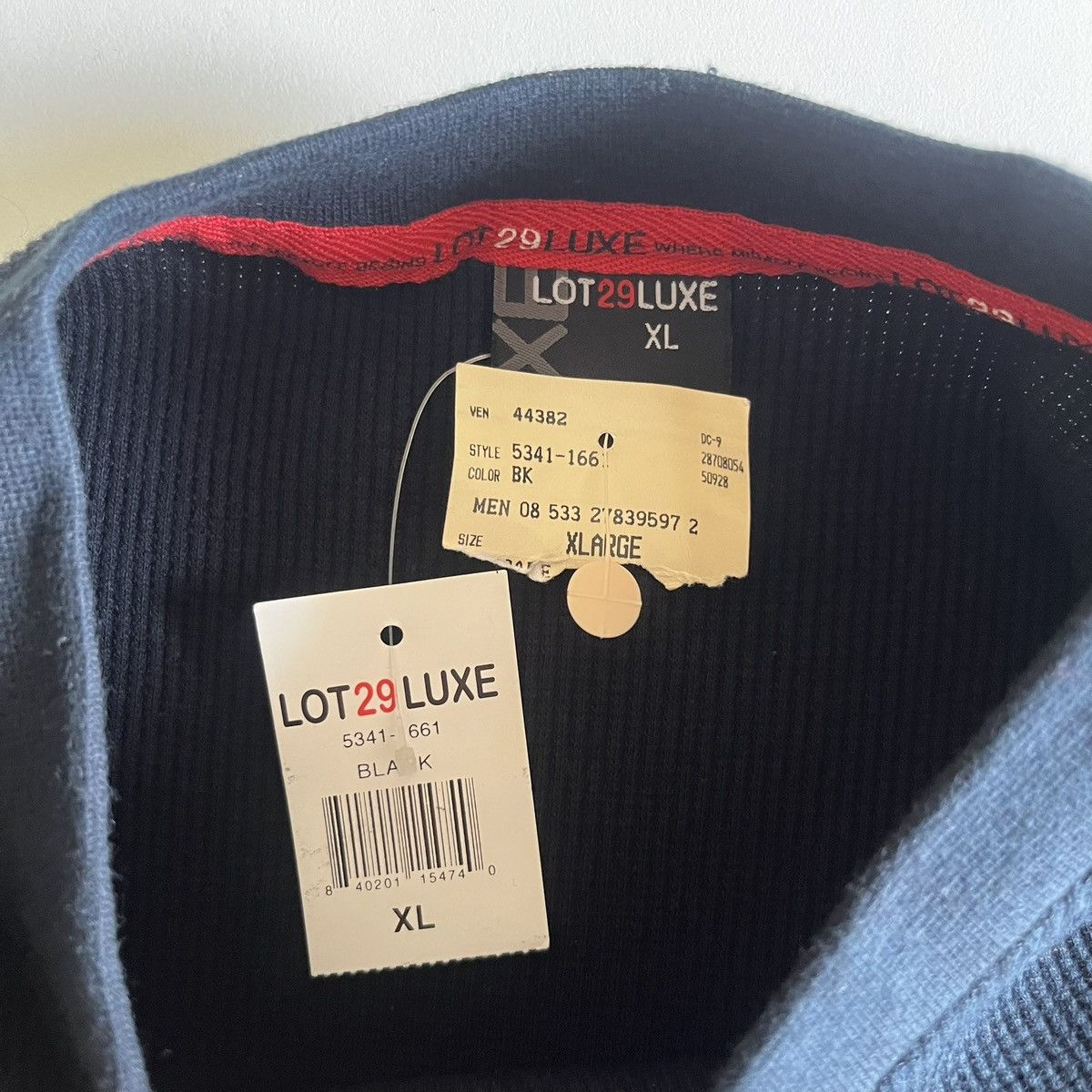 Other Vtg Y2K Lot 29 Luxe Looney Tunes Graphic Long Sleeve XL NWT Size US XL / EU 56 / 4 - 9 Thumbnail