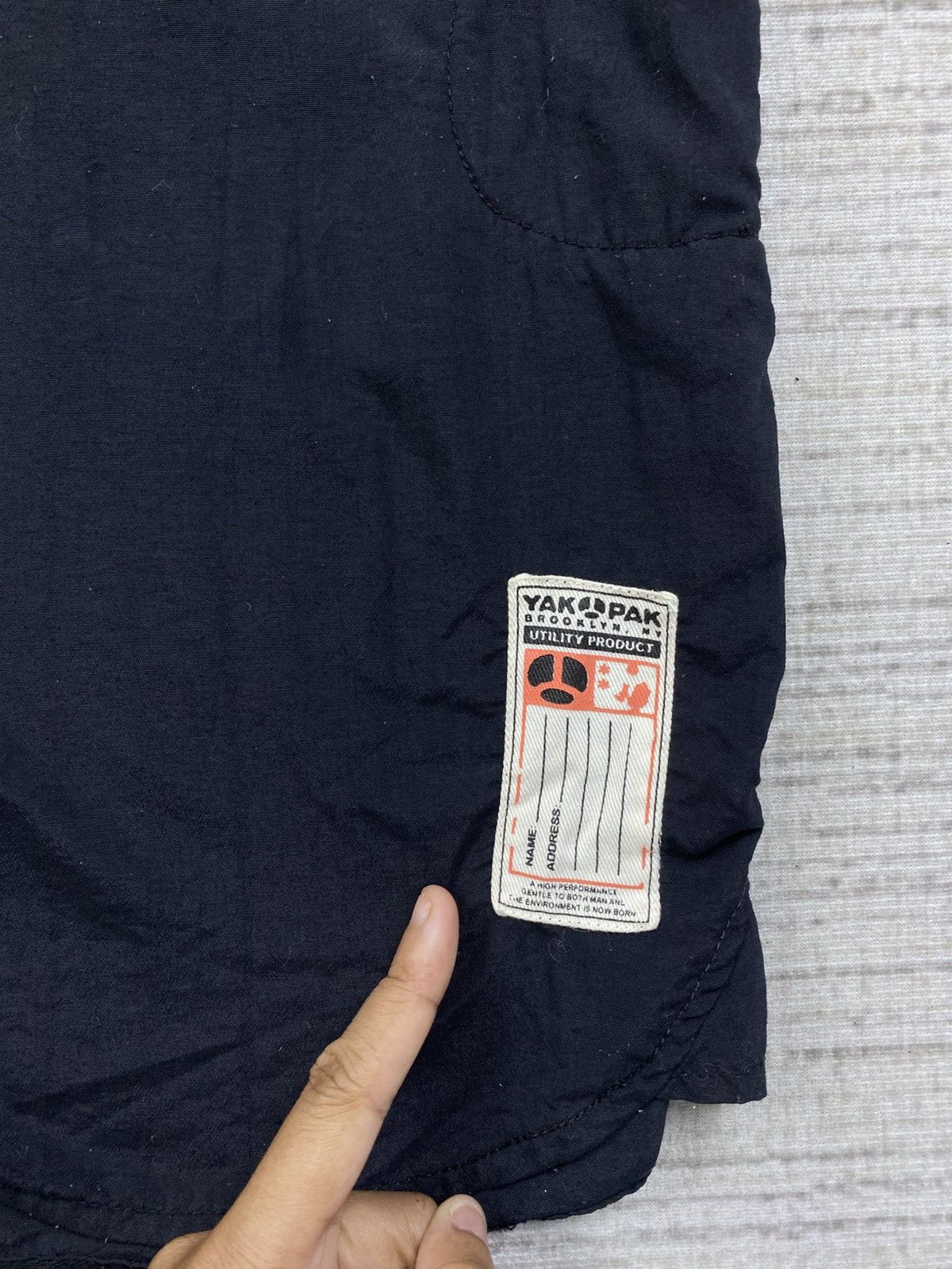 Brooklyn Clothing × Vexed Generation × Vintage Vintage Vexed Generation YAK PAK Survival Shirt Size US M / EU 48-50 / 2 - 10 Thumbnail