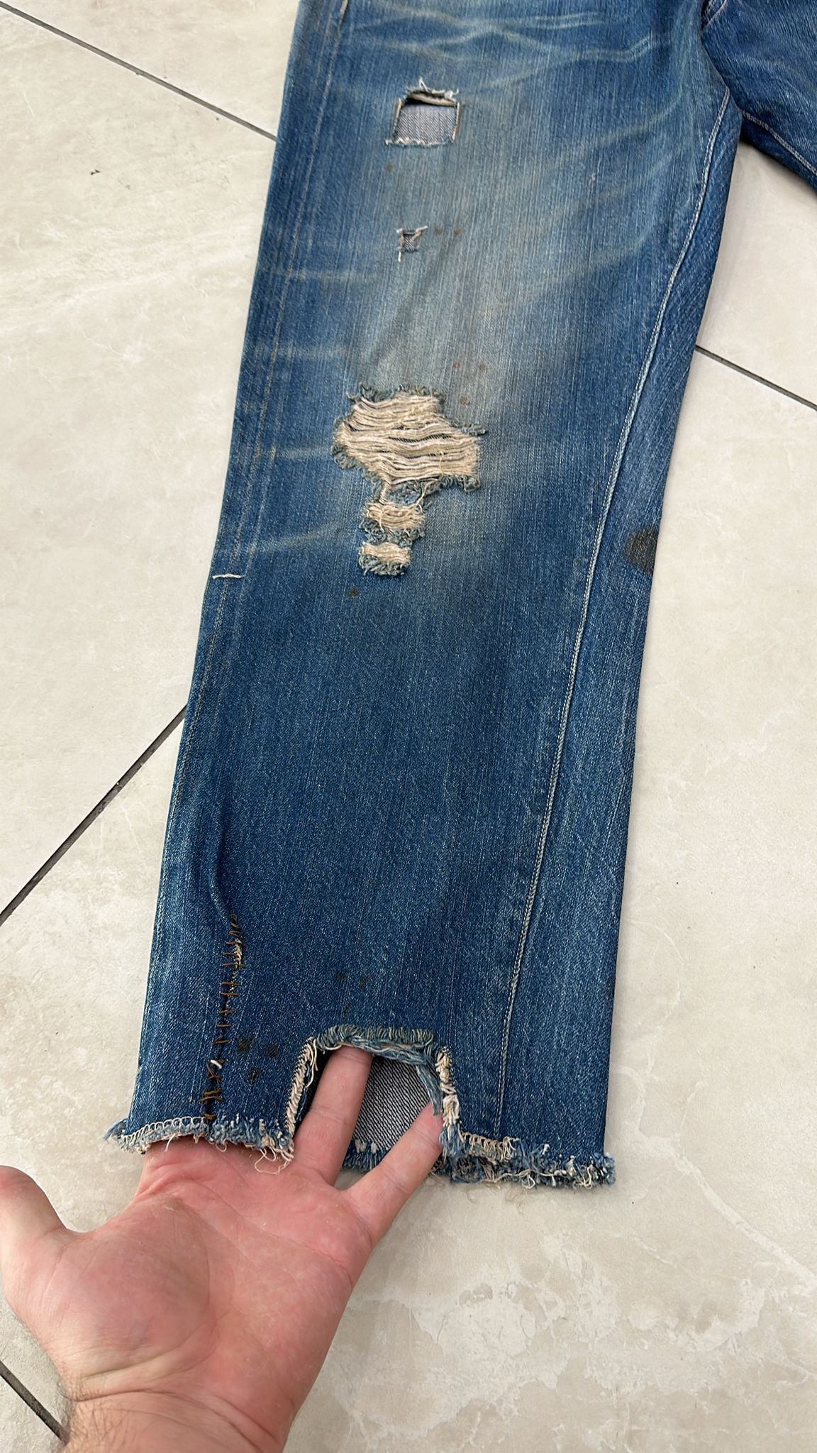 Levi's Vintage Clothing LVC Levi's Vintage Clothing 1880 501XX BigE Selvedge Jeans Size US 28 / EU 44 - 10 Thumbnail