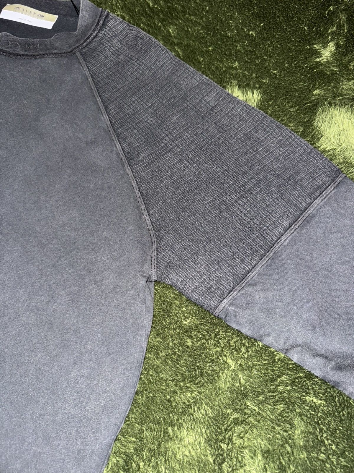 1017 ALYX 9SM [L] 1017 ALYX 9SM Mesh Shoulder Garment-Dyed Long Sleeve Size US L / EU 52-54 / 3 - 3 Thumbnail
