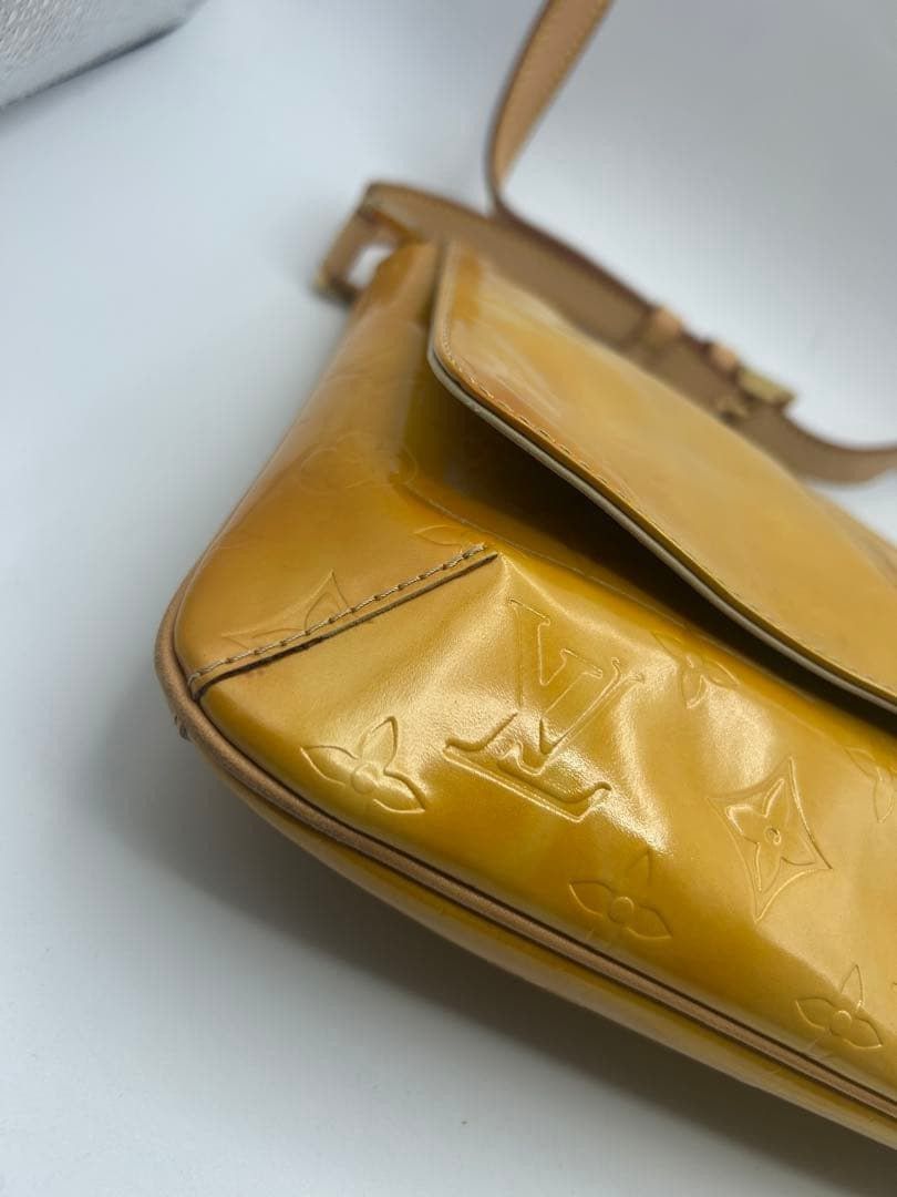 Louis Vuitton Louis Vuitton - Vernis Thompson Street Shoulder Bag Preloved Size ONE SIZE - 4 Thumbnail