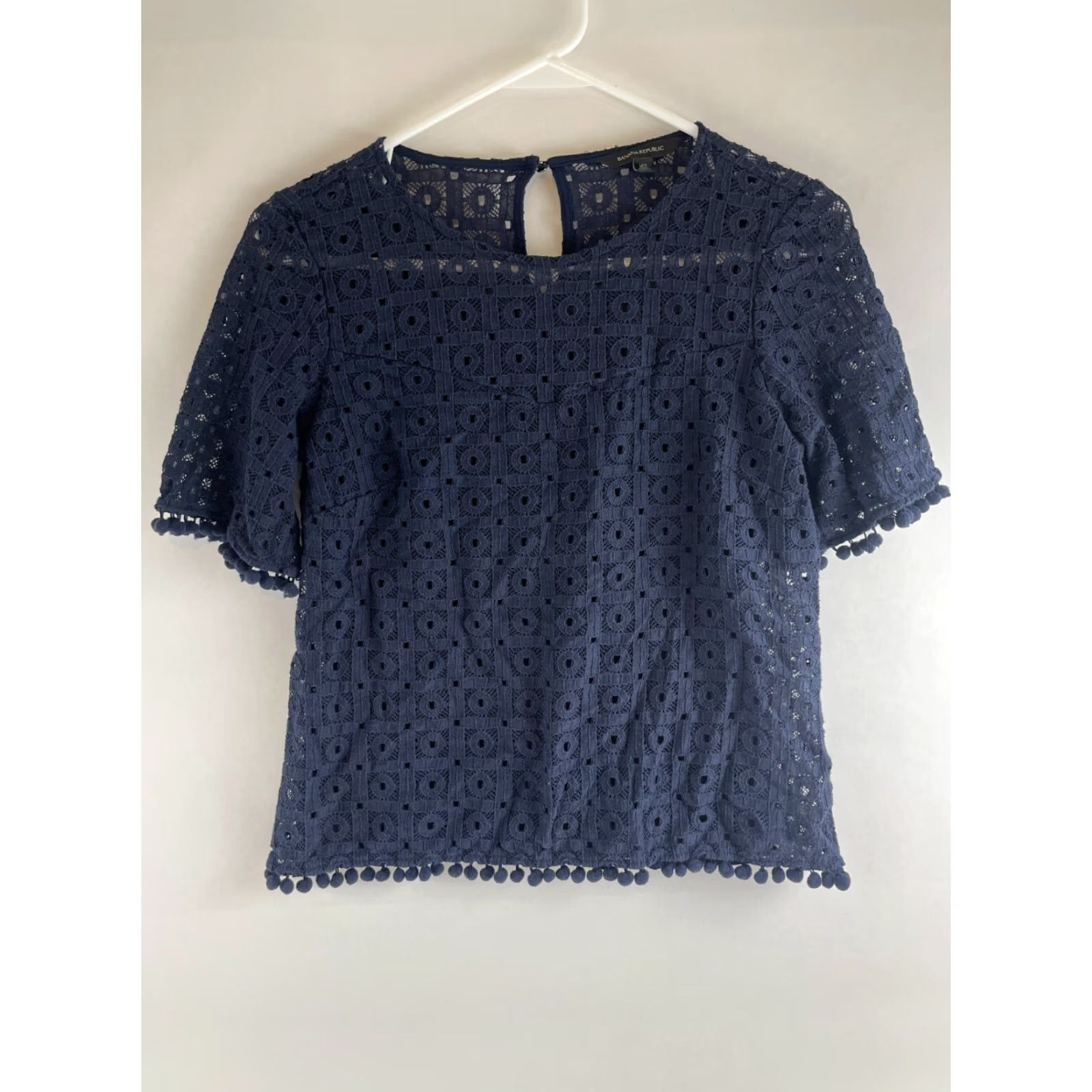 Banana Republic Banana Republic Lace T-Shirt Women's XS Navy Blue Crochet Pom Poms Lined Size XS / US 0-2 / IT 36-38 - 2 Thumbnail