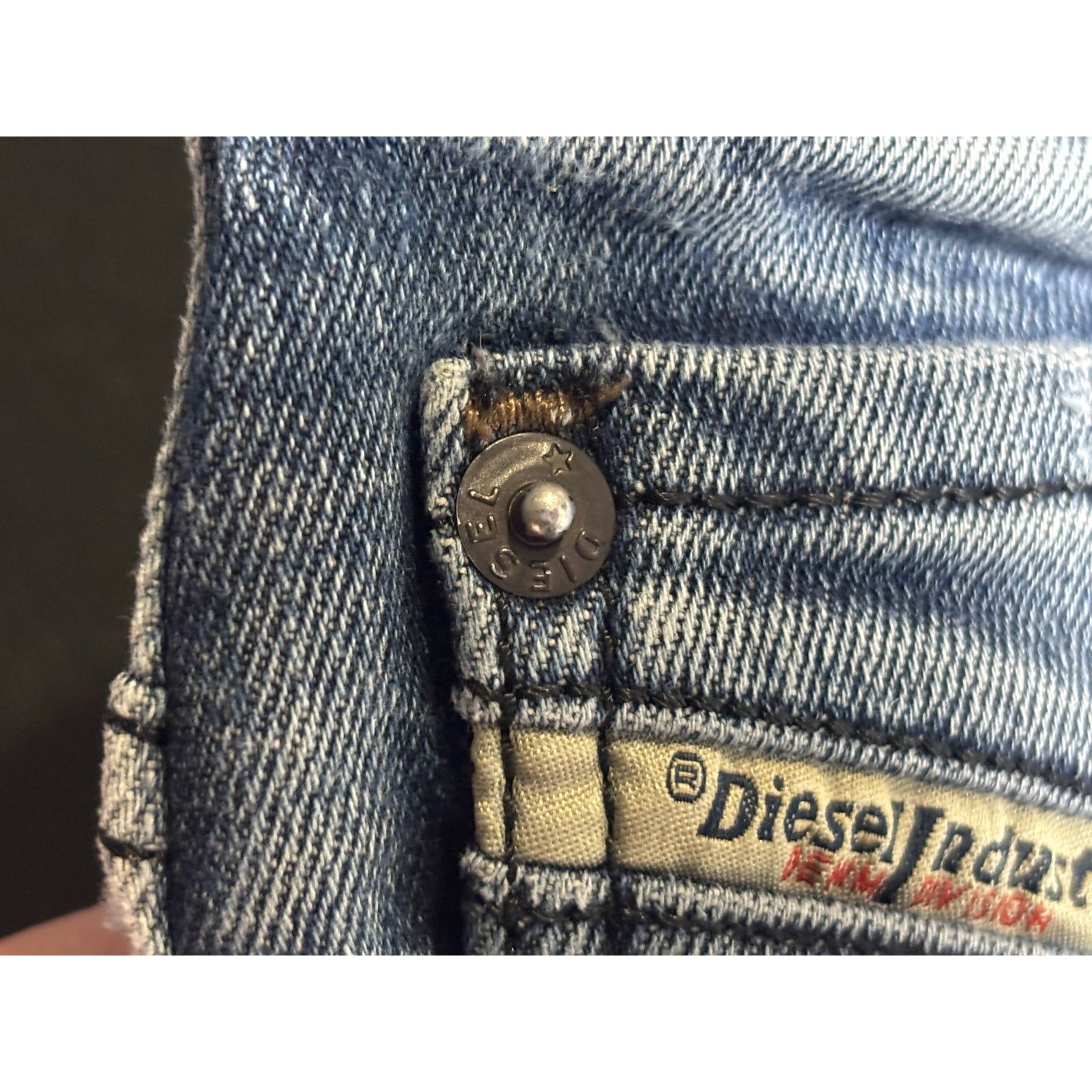 Diesel Diesel Safado-R Straight Distressed Jeans Men’s 31x32 Size US 31 - 18 Thumbnail