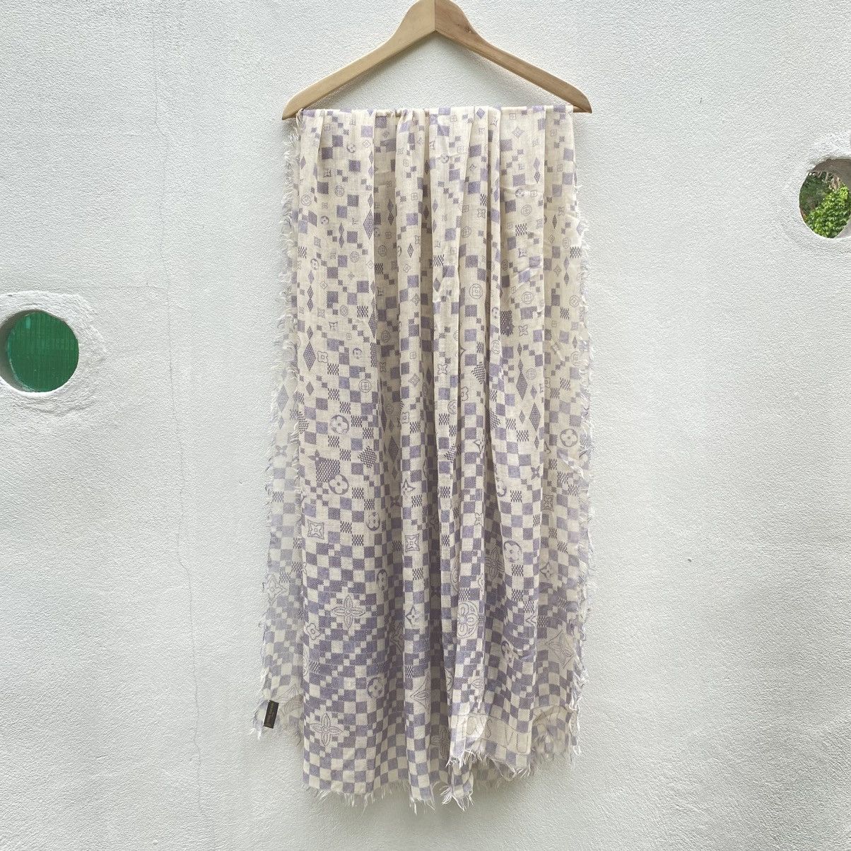 Louis Vuitton LOUIS VUITTON Lavender Checkered Blossom Scarf Size ONE SIZE - 4 Thumbnail