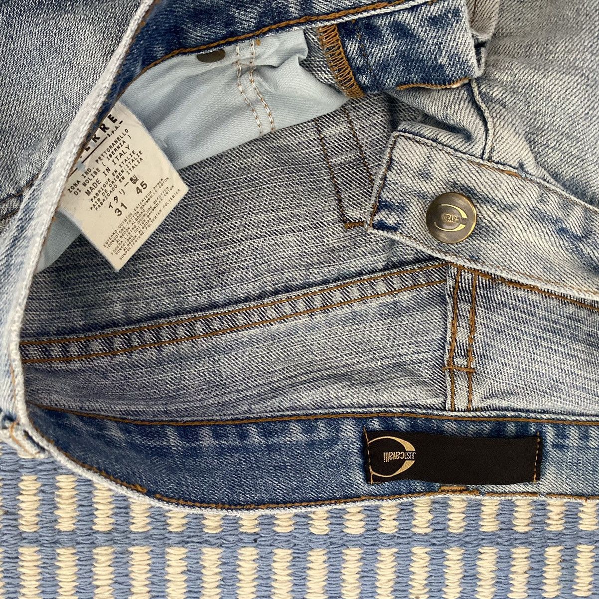 Roberto Cavalli Roberto Cavalli jeans S/29 Size US 29 - 3 Thumbnail