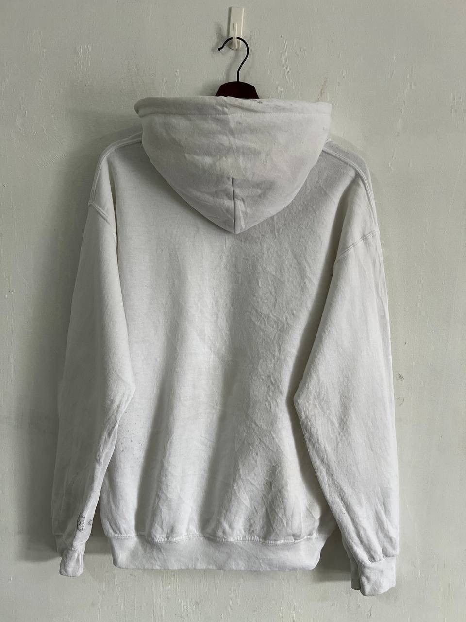 Japanese Brand Gildan White Graphic Hoodie Size US M / EU 48-50 / 2 - 2 Thumbnail