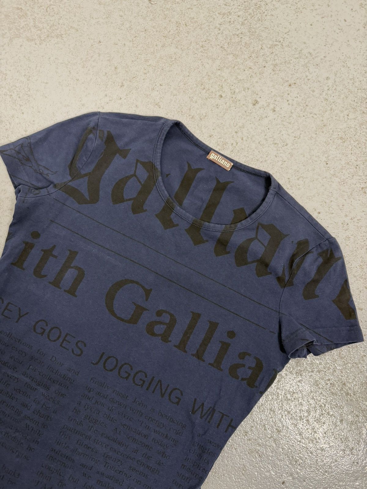 John Galliano Vintage John Galliano Gazette T-Shirt Size M / US 6-8 / IT 42-44 - 3 Thumbnail