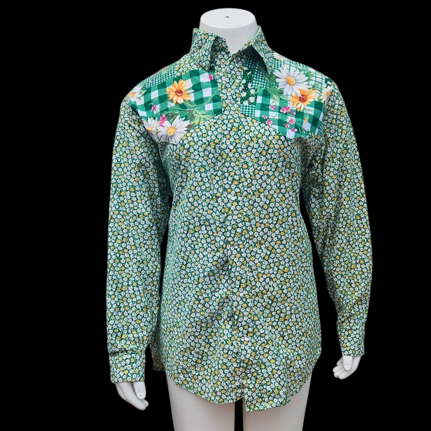 Handmade 70s 80s Handmade Western Snap Shirt Daisy Floral Patchwork C Size US L / EU 52-54 / 3 - 1 Thumbnail