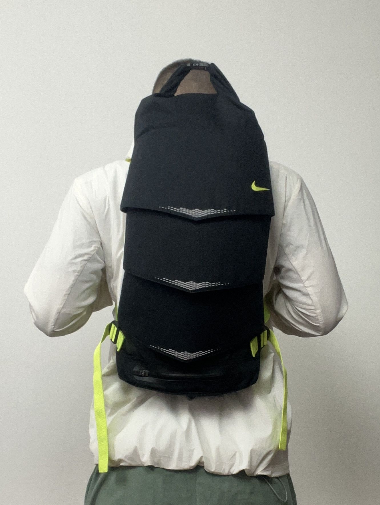 Nike Rare Nike MOG Bolt Expandable Backpack Utility Size ONE SIZE - 1 Thumbnail