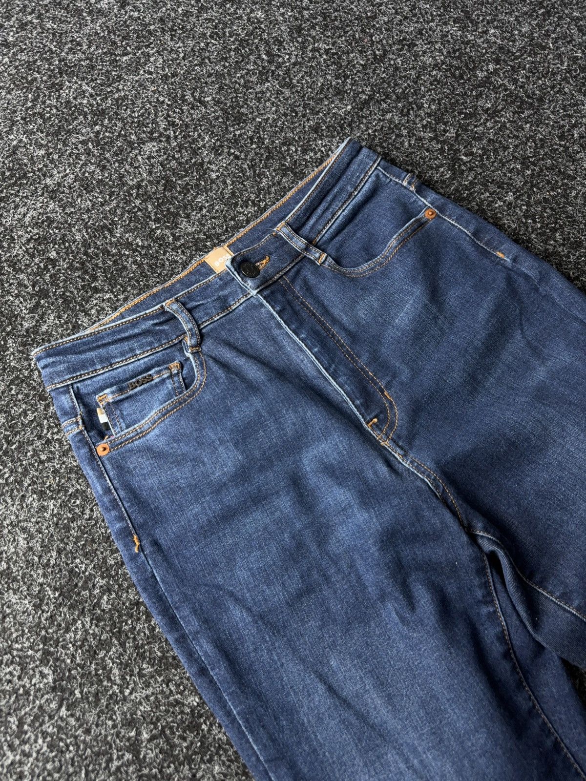 Hugo Boss Designer Luxury HUGO BOSS Slim Fit Stretch Jeans Dark Wash Size 27" / US 4 / IT 40 - 4 Thumbnail