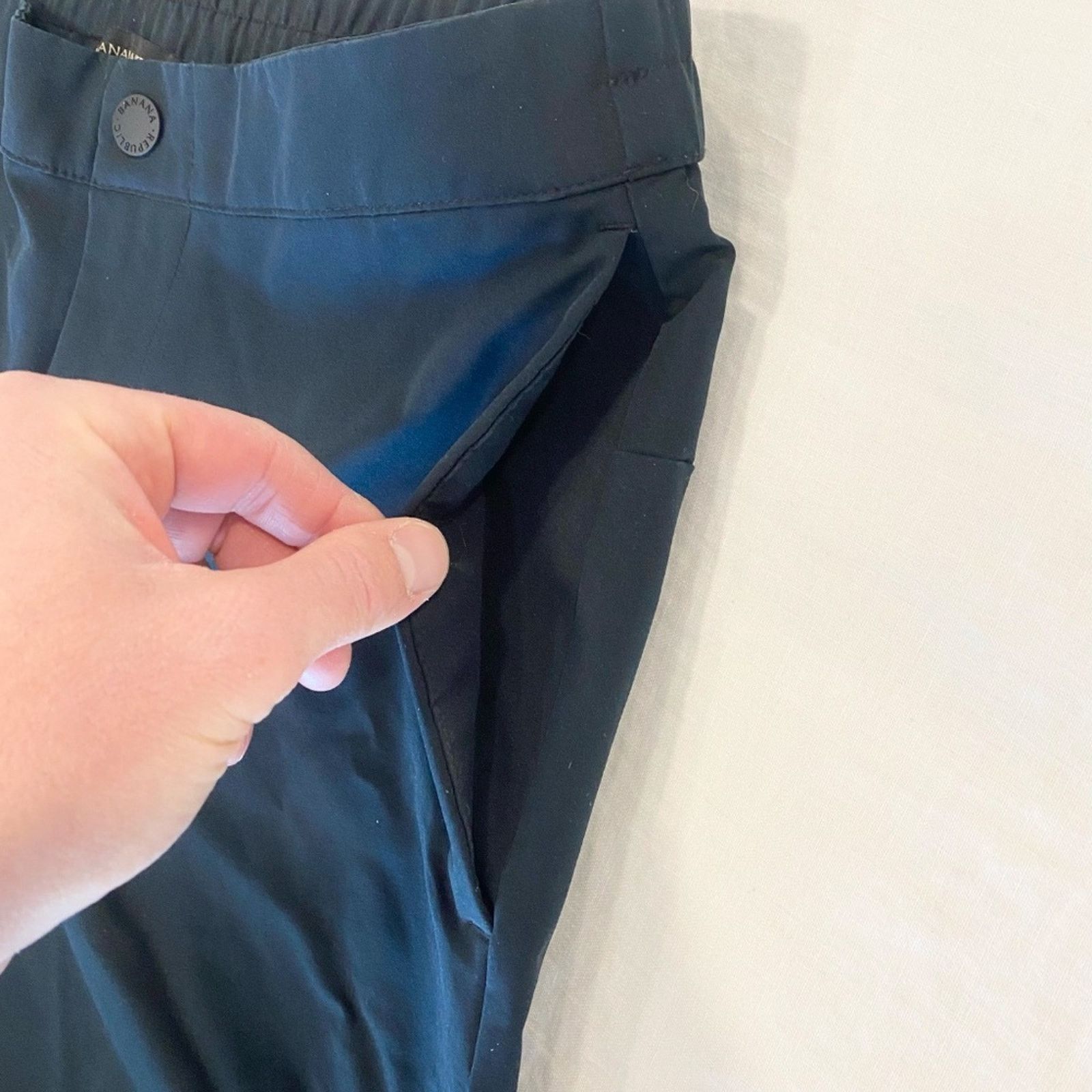 Banana Republic Banana Republic Men's Motion Tech Hybrid Pant Jogger - 32x30 Size US 32 / EU 48 - 4 Thumbnail