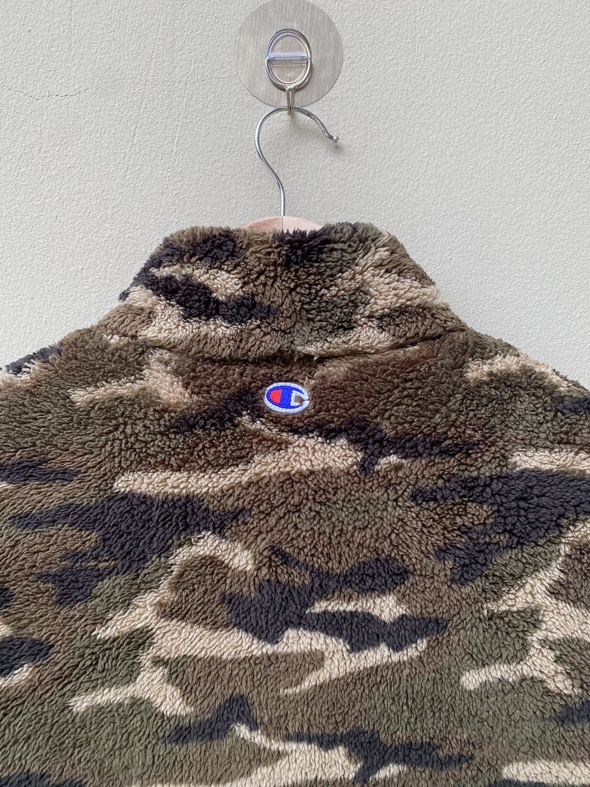 Champion × Vintage RARE CHAMPION REVERSIBLE CAMO VEST Size US L / EU 52-54 / 3 - 12 Thumbnail