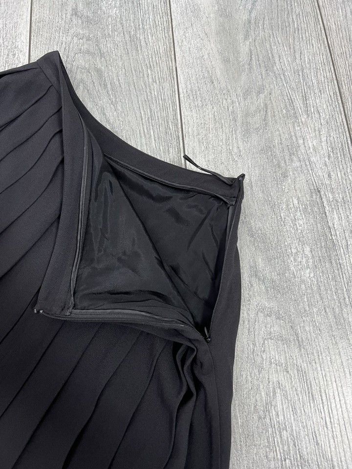 Prada PRADA Pleated Skirt Black Size 38 Size 30" / US 8 / IT 44 - 7 Thumbnail