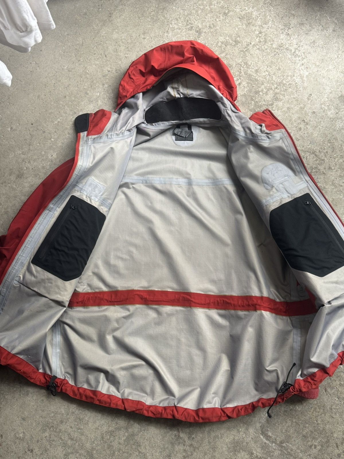 Arc'teryx Super Rare 2003 Arc’Teryx Alpha SV Jacket Size US XL / EU 56 / 4 - 3 Thumbnail