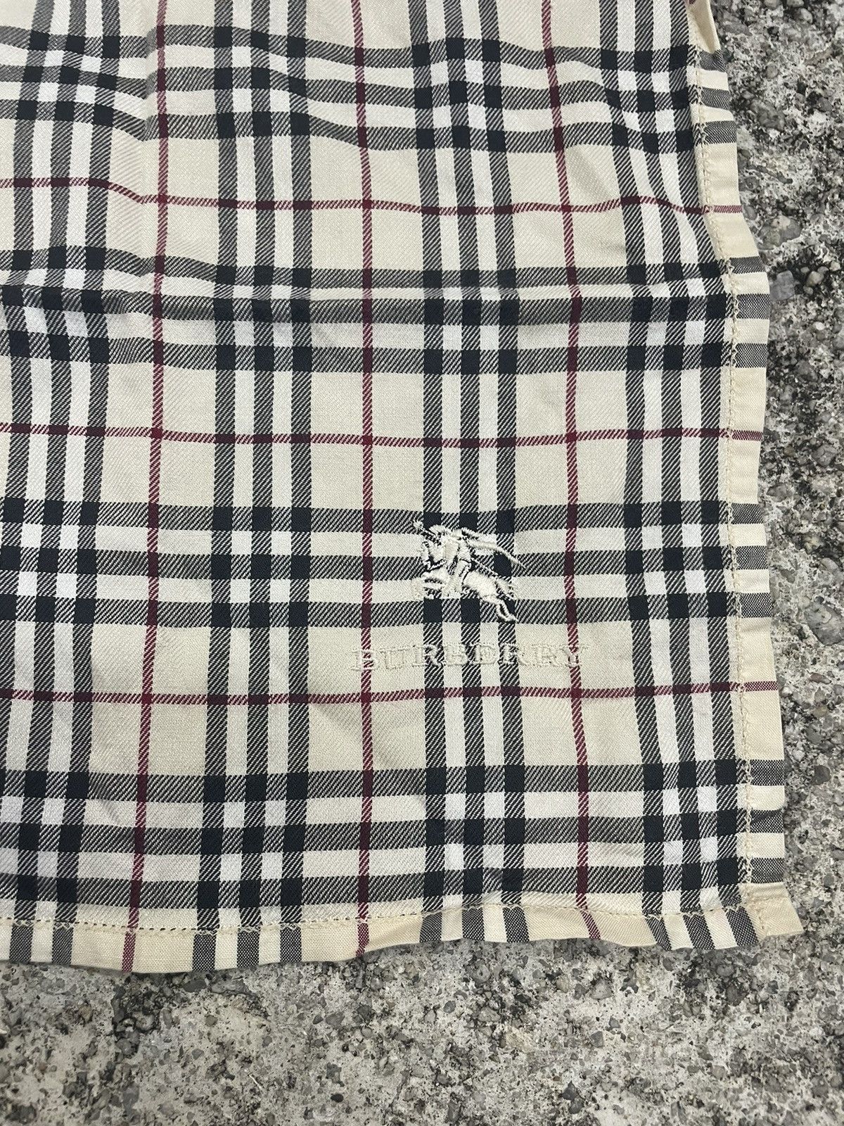 Burberry Burberry Handkerchief Size ONE SIZE - 2 Thumbnail