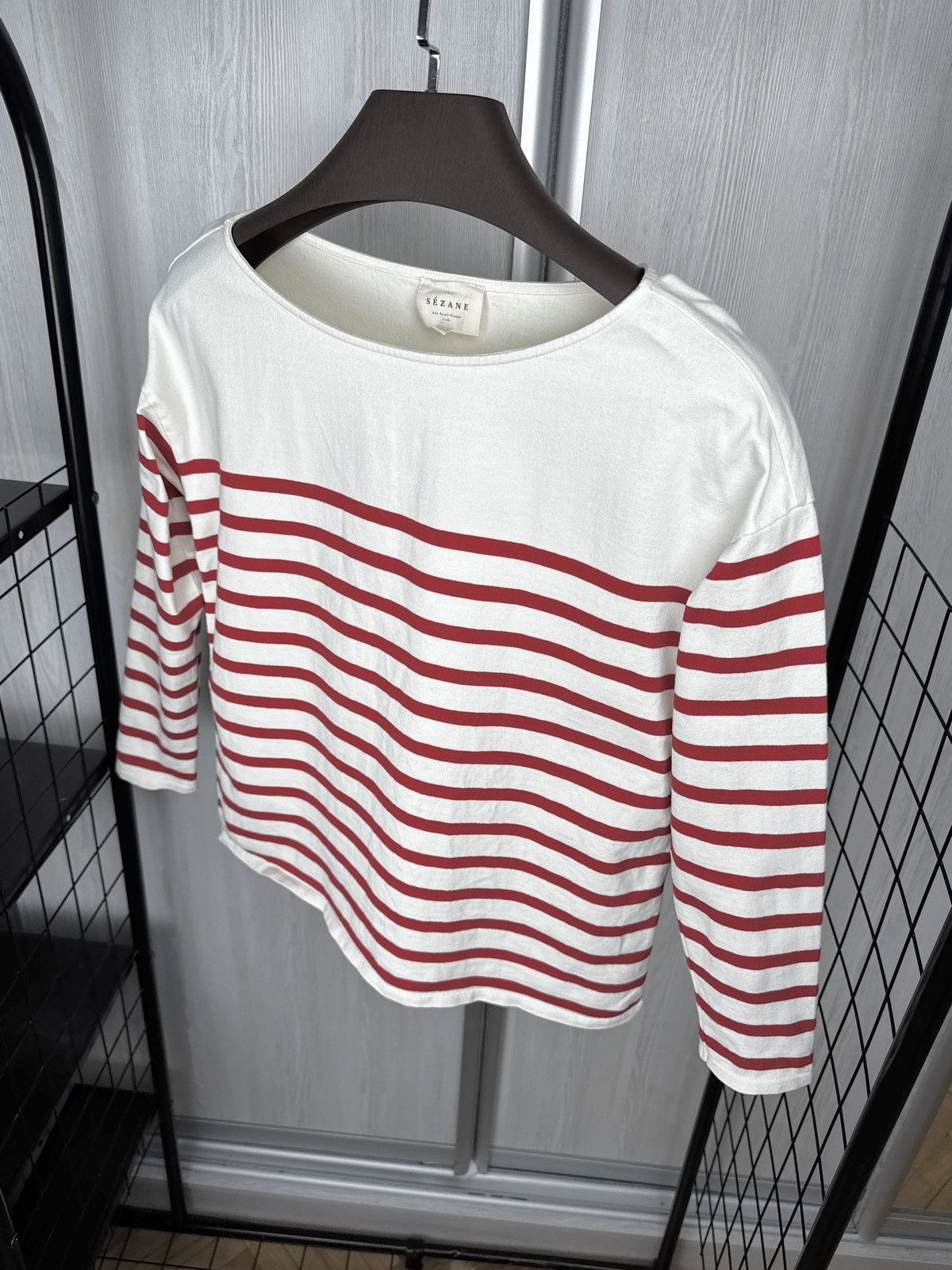 Sezane Sezane white/red striped long sleeve top with side buttons Size S / US 4 / IT 40 - 5 Thumbnail