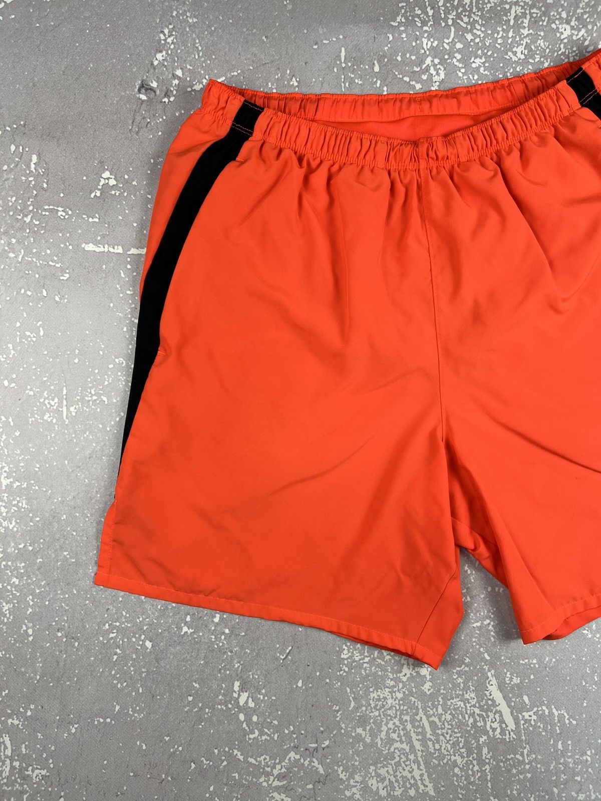 Nike Nike Dri Fit Running Swoosh Shorts Mens M Acid Orange Size US 32 / EU 48 - 3 Thumbnail