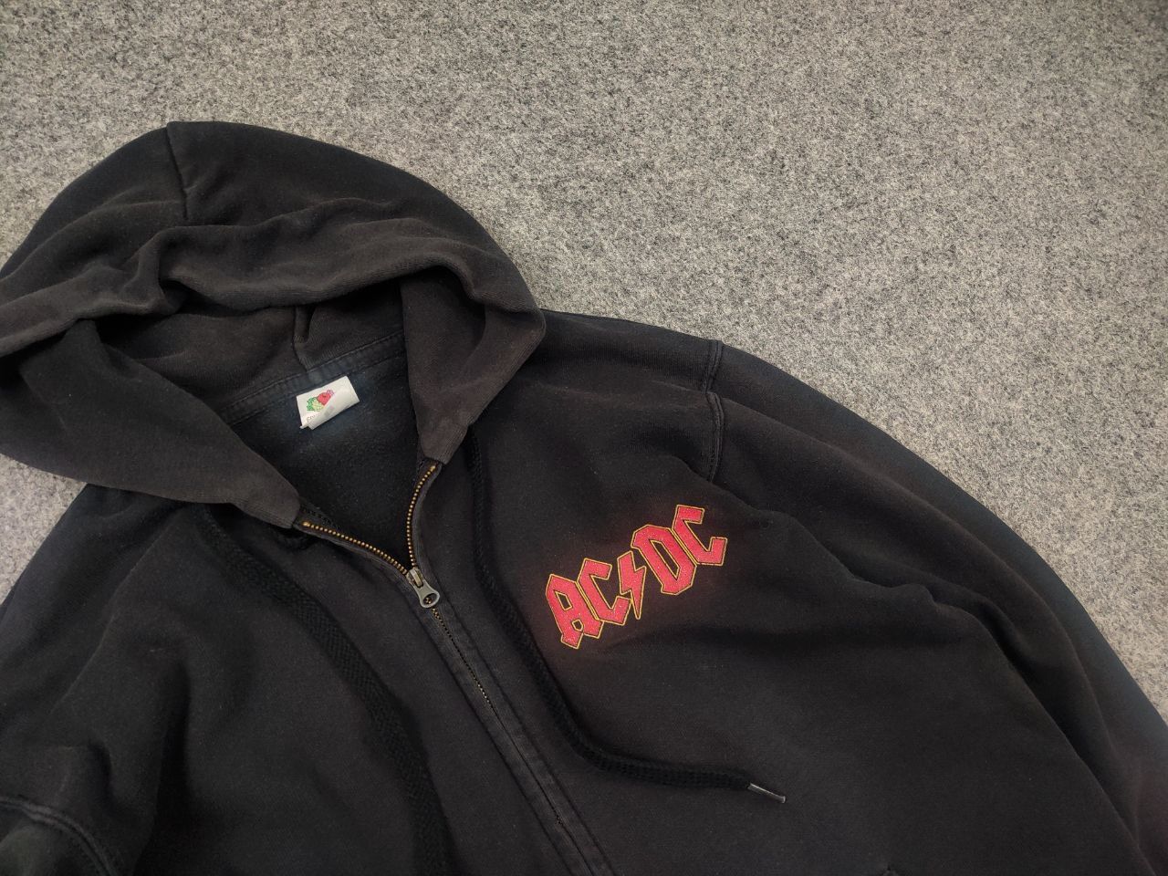 Band Tees AC/DC Vintage Merch Rock Of Bust Faded Bag Logo Zip Hoodie Size US S / EU 44-46 / 1 - 4 Thumbnail