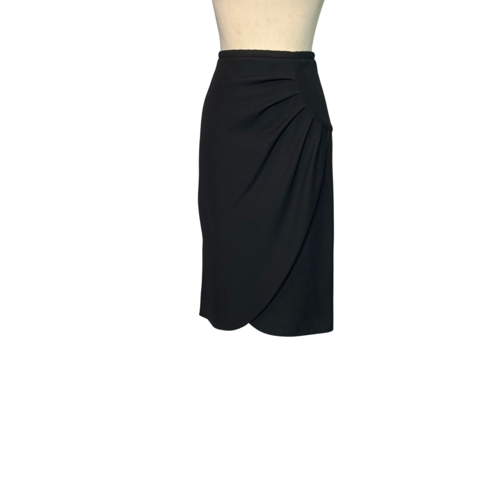Armani Collezioni Armani Colezzioni black side ruched tulip skirt size 2 Size 28" / US 6 / IT 42 - 6 Thumbnail
